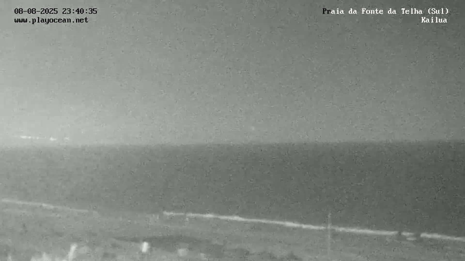 Praia da Fonte da Telha Beach, Costa de Caparica Surf  Live Cam - Almada, Setubal, Lisbon, Portugal