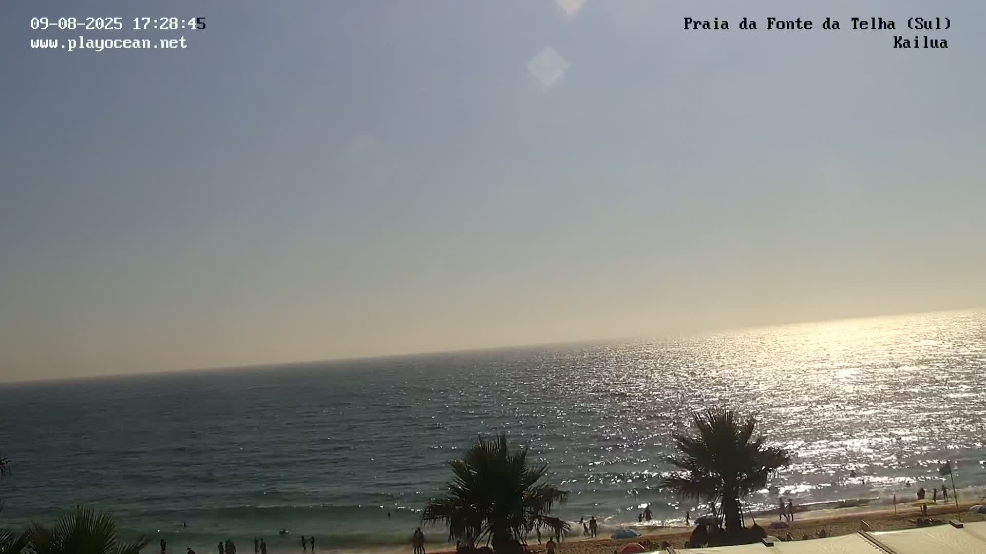Praia da Fonte da Telha Beach, Costa de Caparica Surf  Live Cam - Almada, Setubal, Lisbon, Portugal