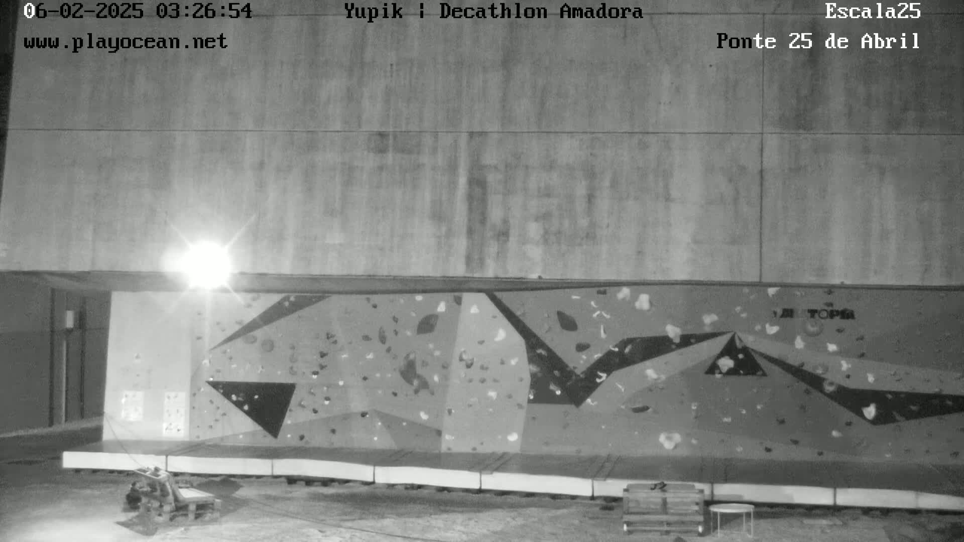 Under Ponte 25 de April Bridge, Escala25 Climbing Studio Live Cam - Alcantara, Lisbon, Portugal 