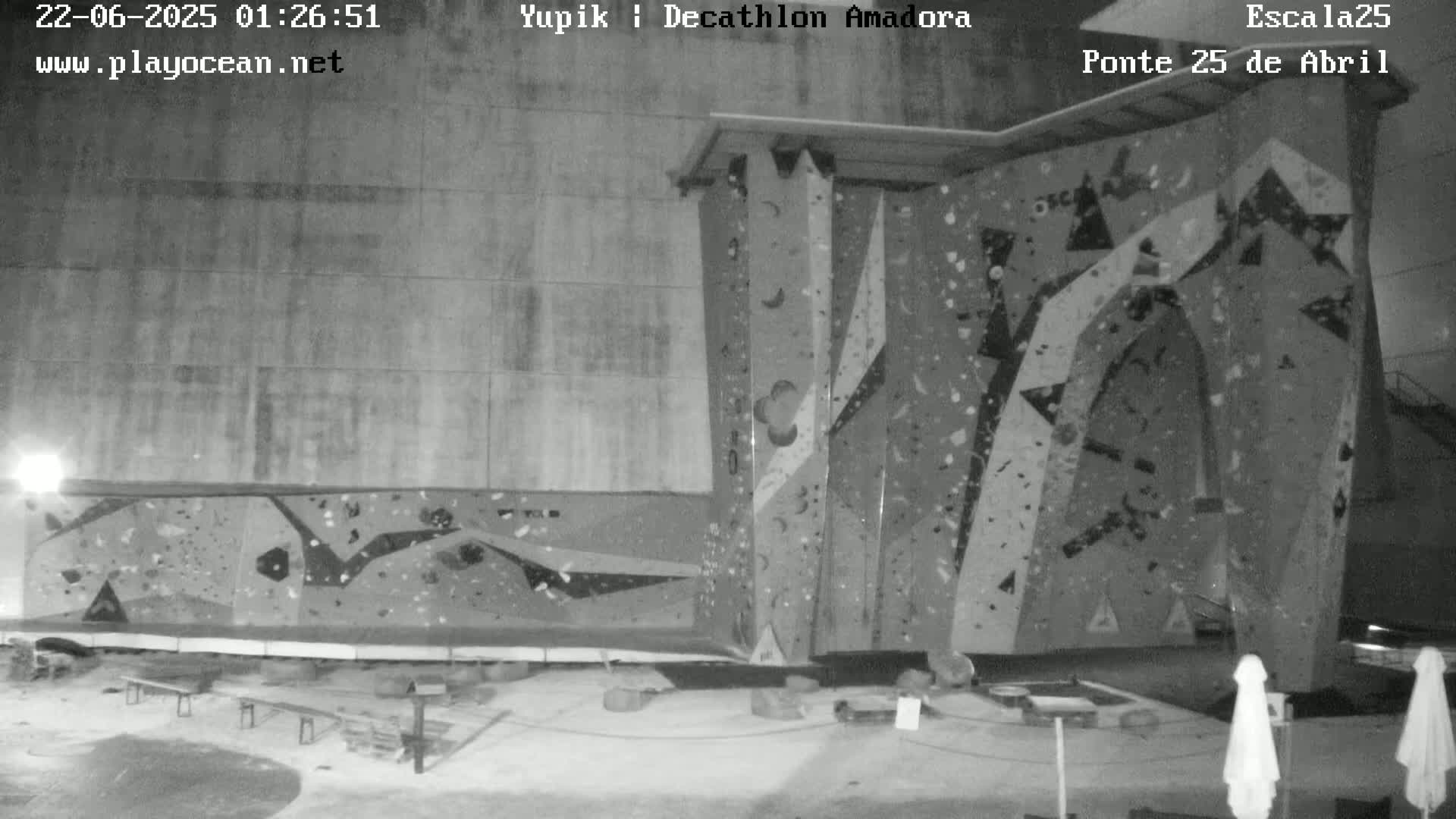 Under Ponte 25 de April Bridge, Escala25 Climbing Studio Live Cam - Alcantara, Lisbon, Portugal 