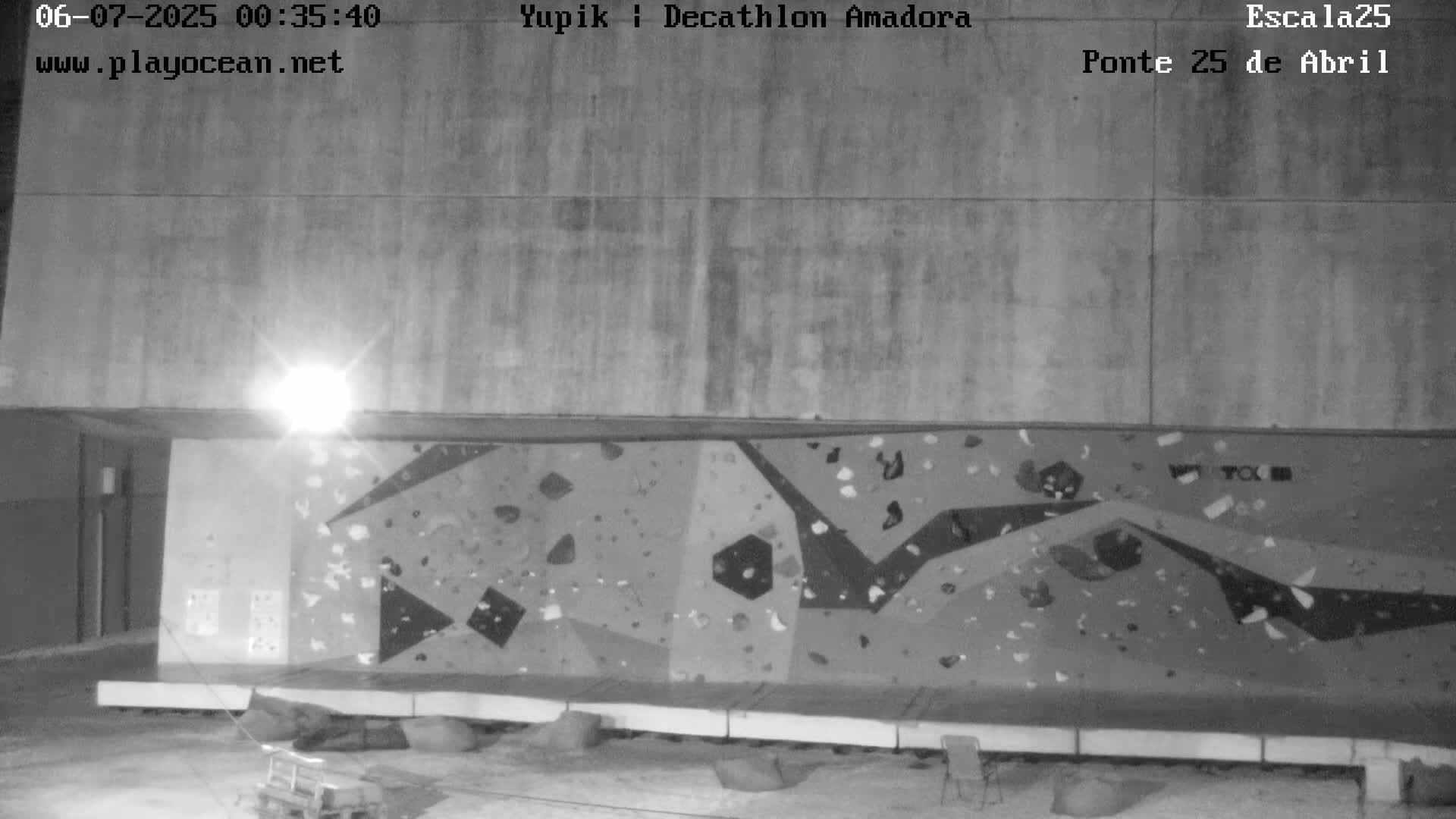 Under Ponte 25 de April Bridge, Escala25 Climbing Studio Live Cam - Alcantara, Lisbon, Portugal 