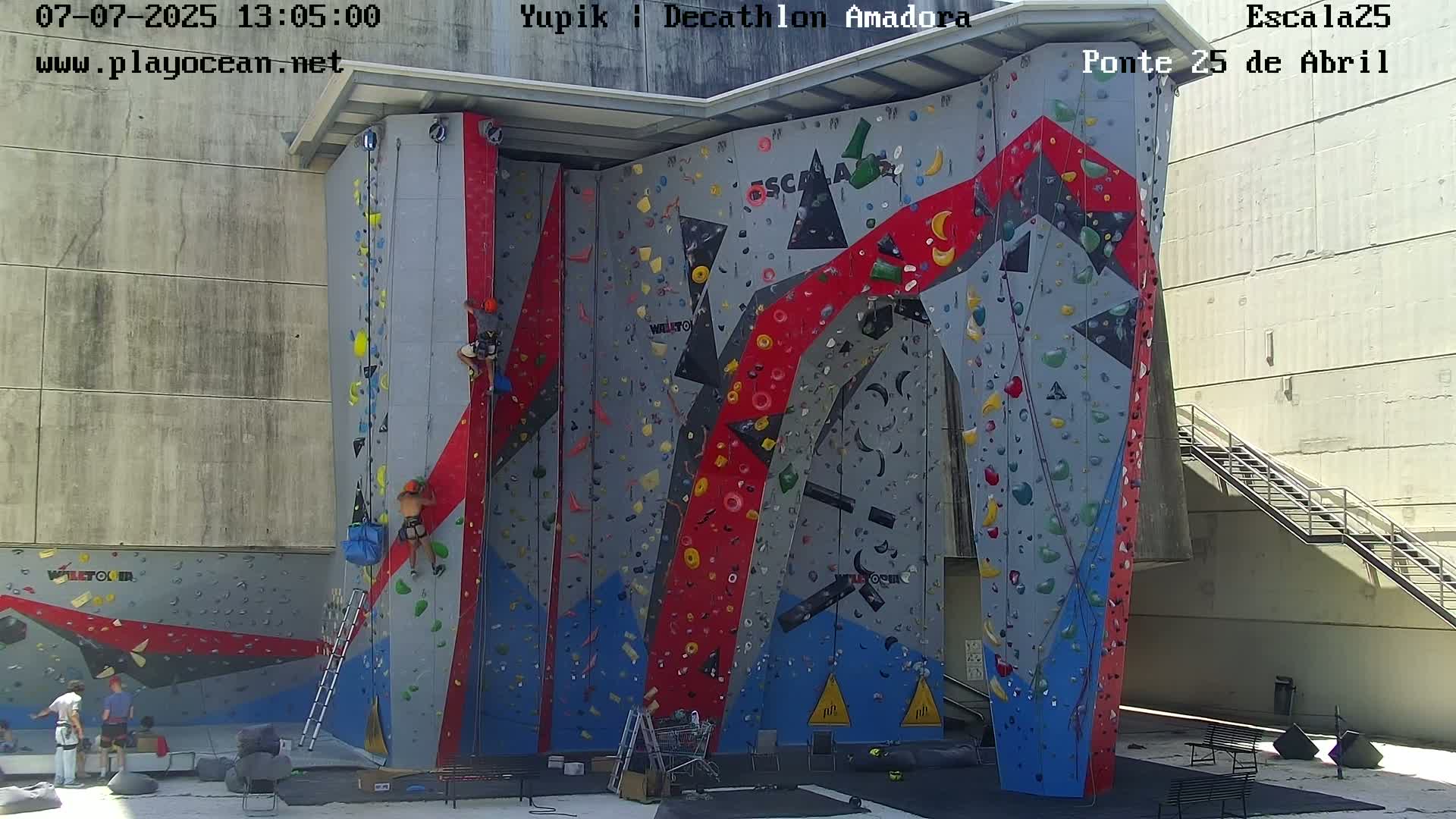 Under Ponte 25 de April Bridge, Escala25 Climbing Studio Live Cam - Alcantara, Lisbon, Portugal 