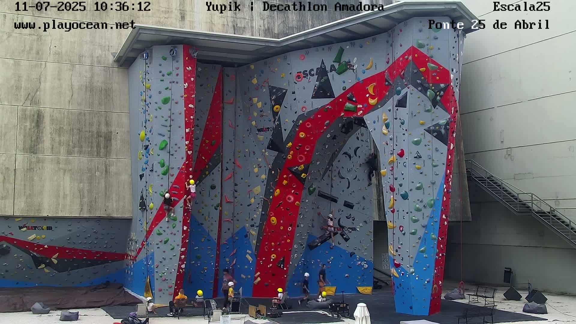 Under Ponte 25 de April Bridge, Escala25 Climbing Studio Live Cam - Alcantara, Lisbon, Portugal 
