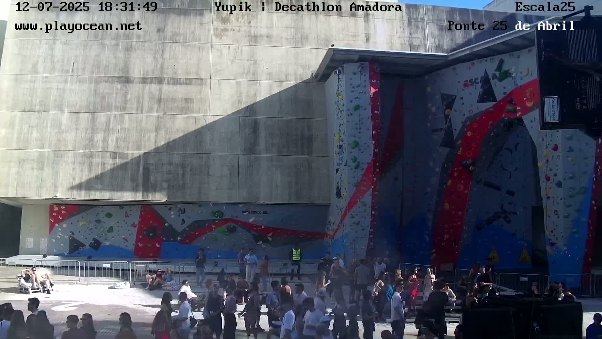 Under Ponte 25 de April Bridge, Escala25 Climbing Studio Live Cam - Alcantara, Lisbon, Portugal 