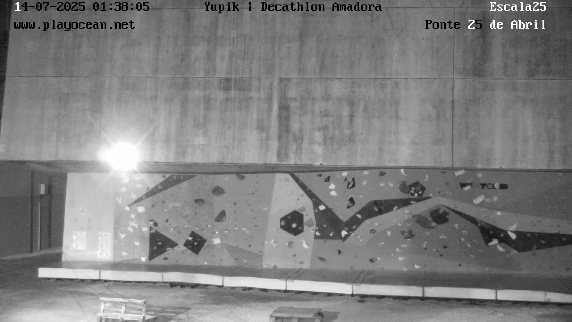 Under Ponte 25 de April Bridge, Escala25 Climbing Studio Live Cam - Alcantara, Lisbon, Portugal 