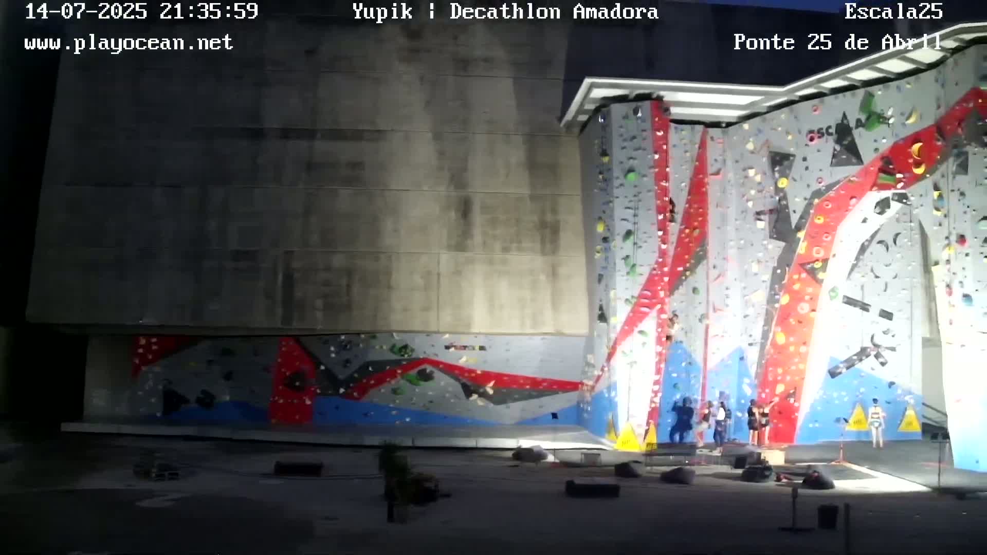 Under Ponte 25 de April Bridge, Escala25 Climbing Studio Live Cam - Alcantara, Lisbon, Portugal 