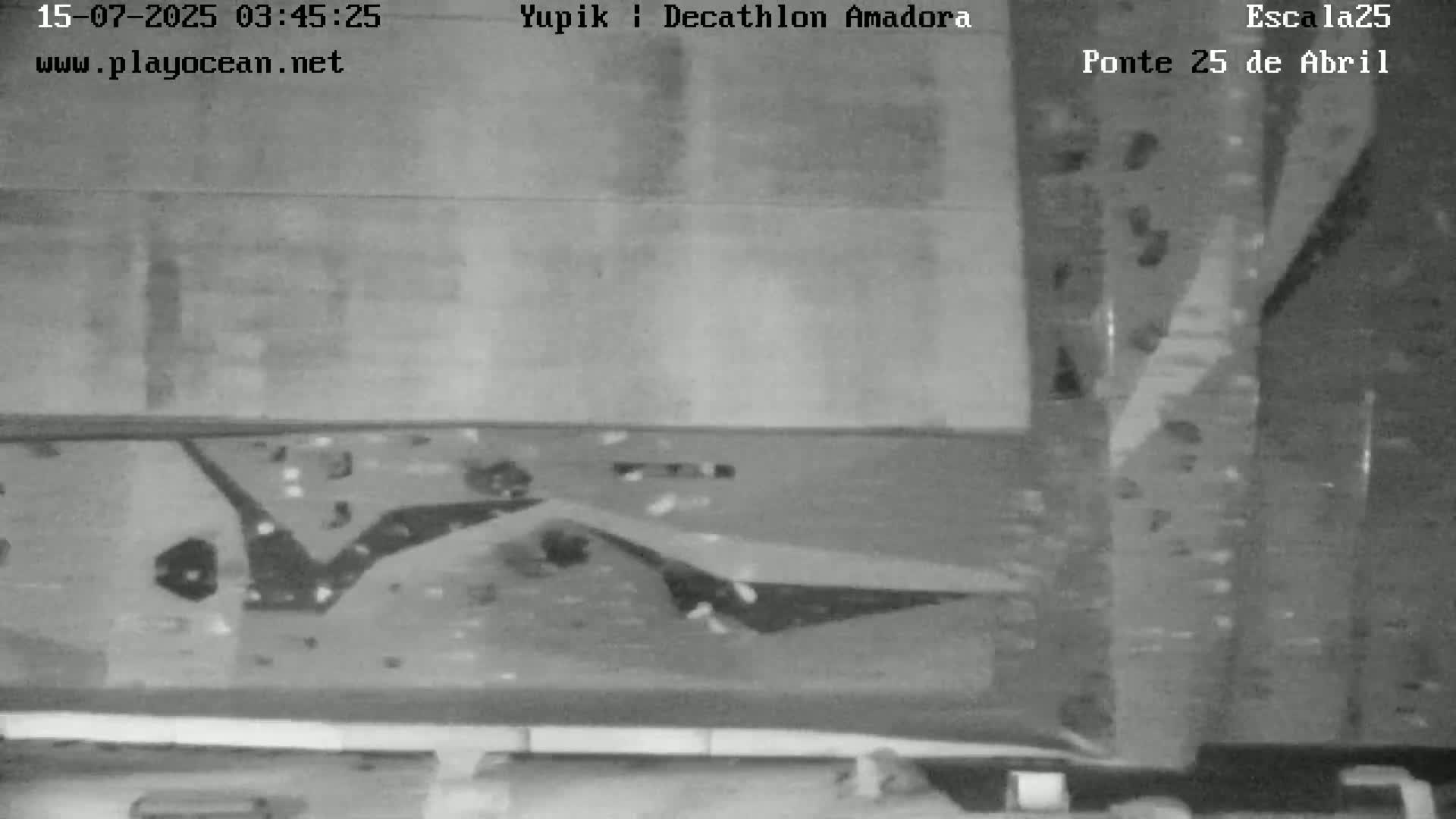 Under Ponte 25 de April Bridge, Escala25 Climbing Studio Live Cam - Alcantara, Lisbon, Portugal 