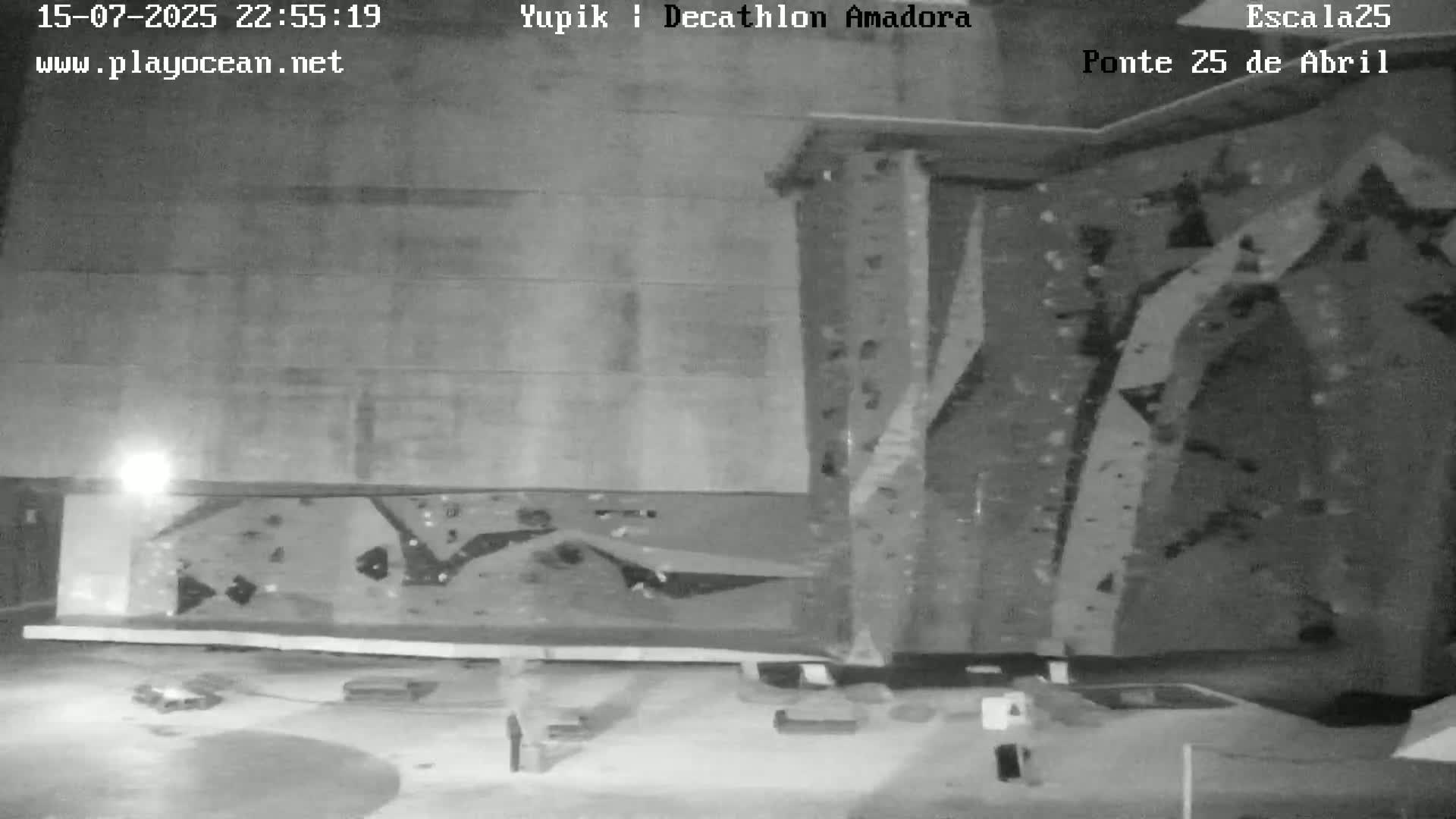 Under Ponte 25 de April Bridge, Escala25 Climbing Studio Live Cam - Alcantara, Lisbon, Portugal 