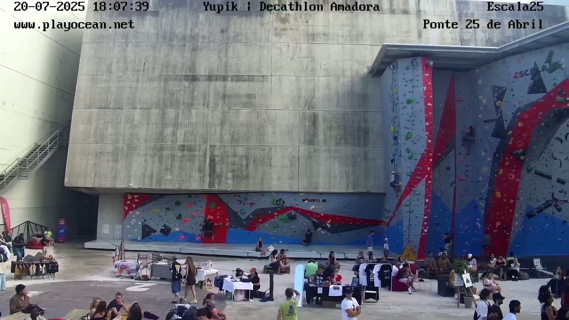 Under Ponte 25 de April Bridge, Escala25 Climbing Studio Live Cam - Alcantara, Lisbon, Portugal 