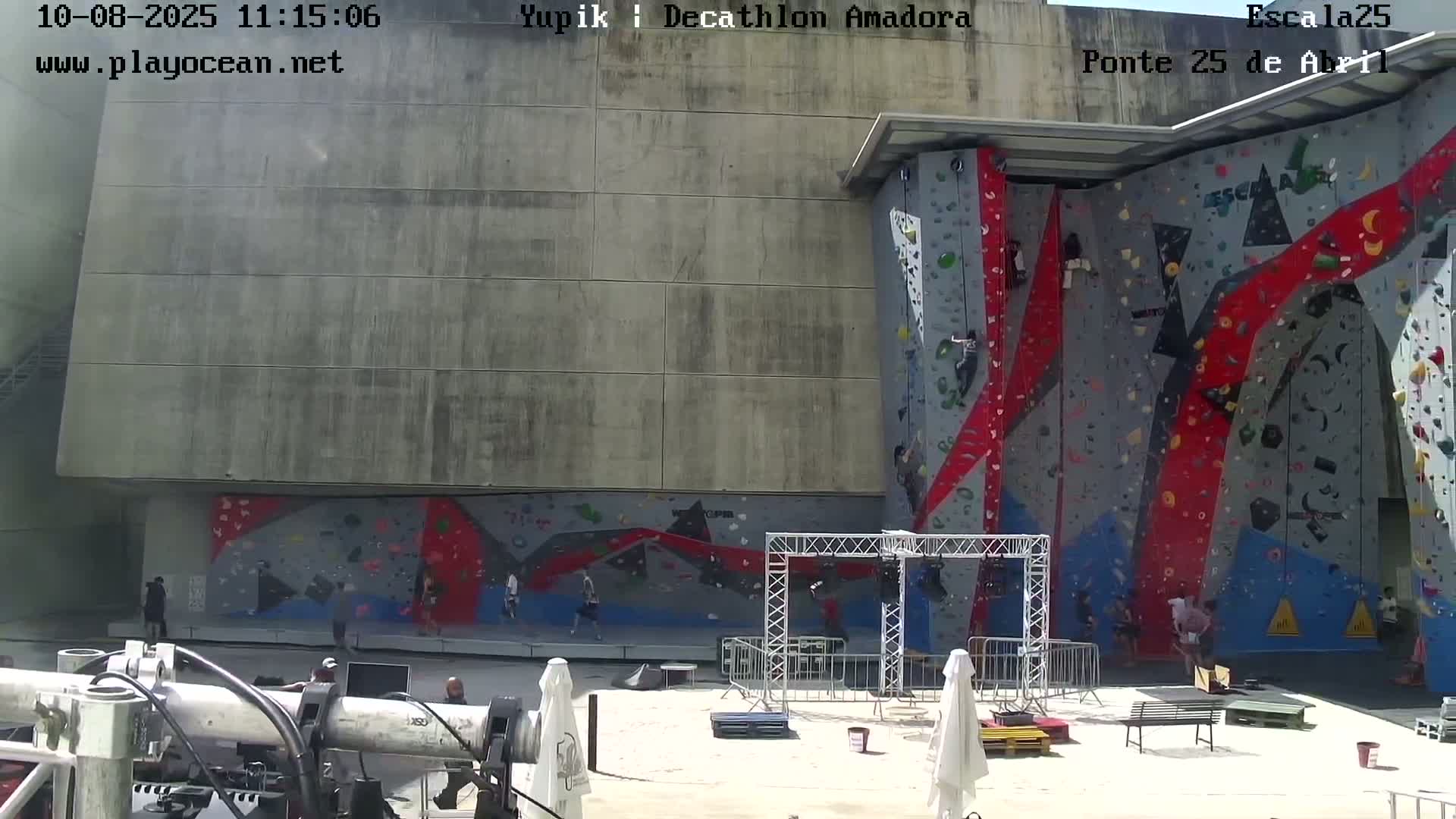 Under Ponte 25 de April Bridge, Escala25 Climbing Studio Live Cam - Alcantara, Lisbon, Portugal 