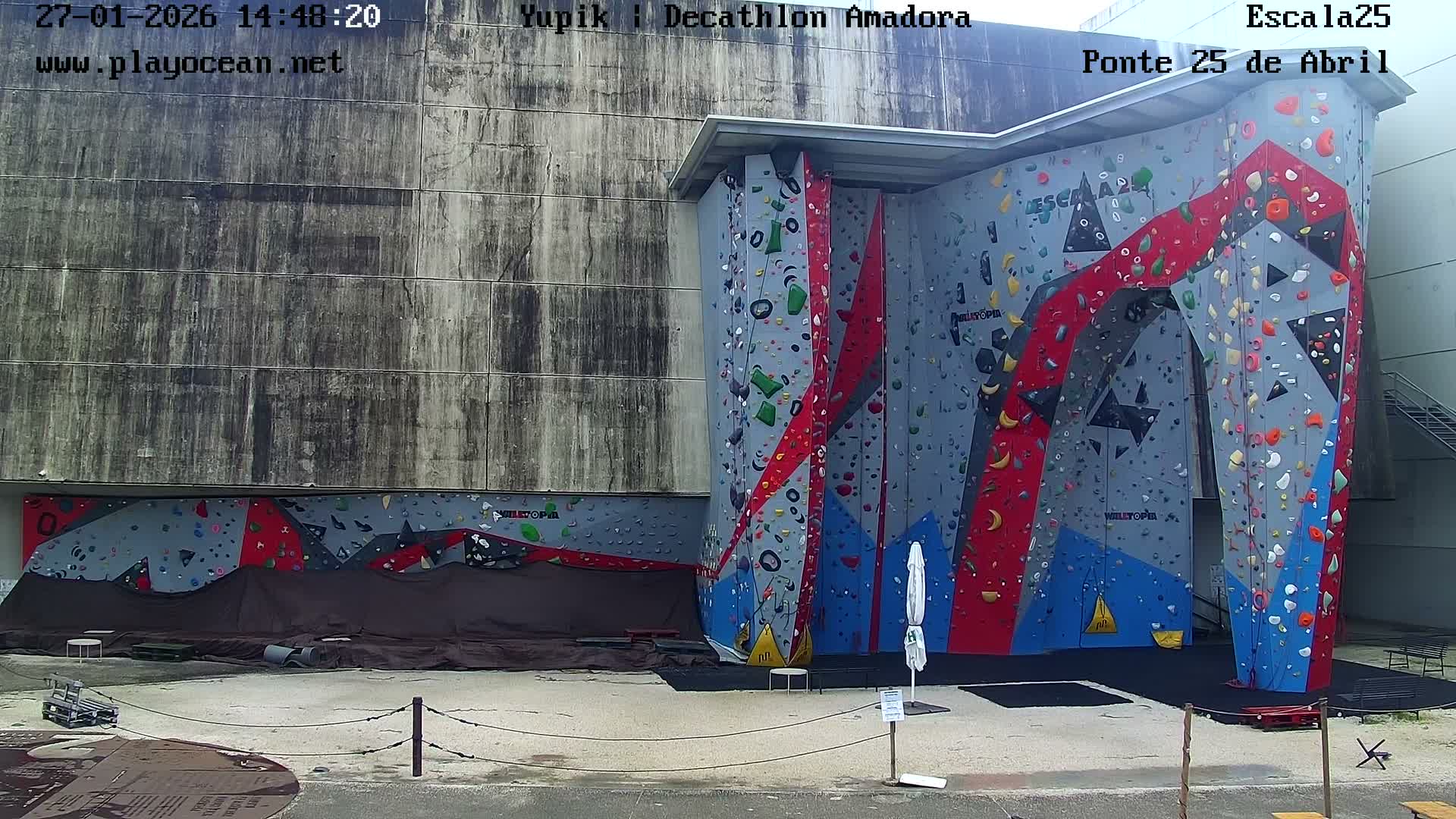 Under Ponte 25 de April Bridge, Escala25 Climbing Studio Live Cam - Alcantara, Lisbon, Portugal 