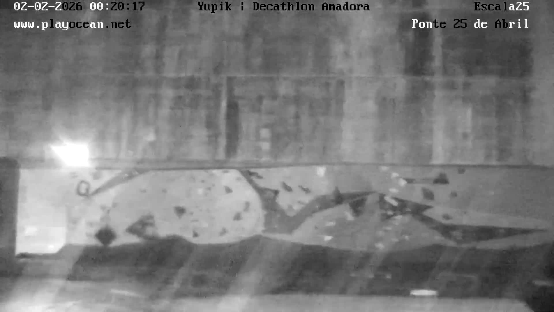 Under Ponte 25 de April Bridge, Escala25 Climbing Studio Live Cam - Alcantara, Lisbon, Portugal 