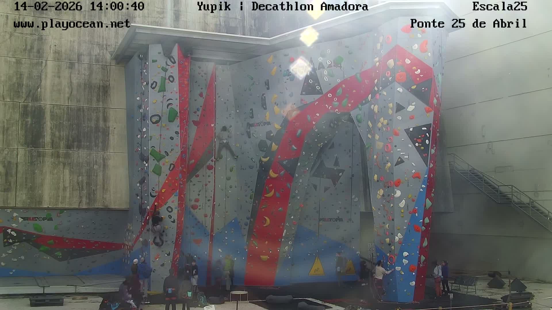 Under Ponte 25 de April Bridge, Escala25 Climbing Studio Live Cam - Alcantara, Lisbon, Portugal 