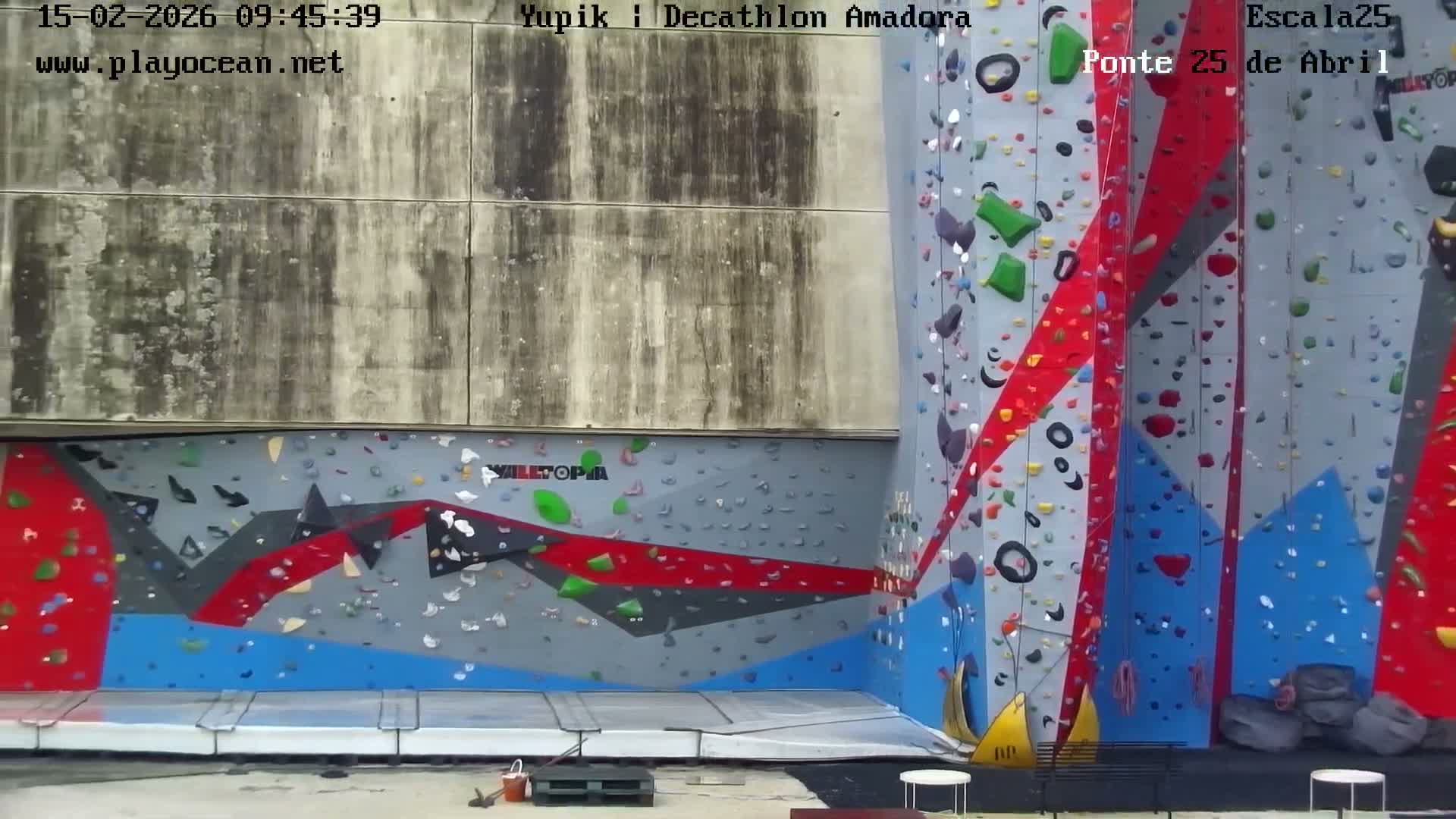 Under Ponte 25 de April Bridge, Escala25 Climbing Studio Live Cam - Alcantara, Lisbon, Portugal 