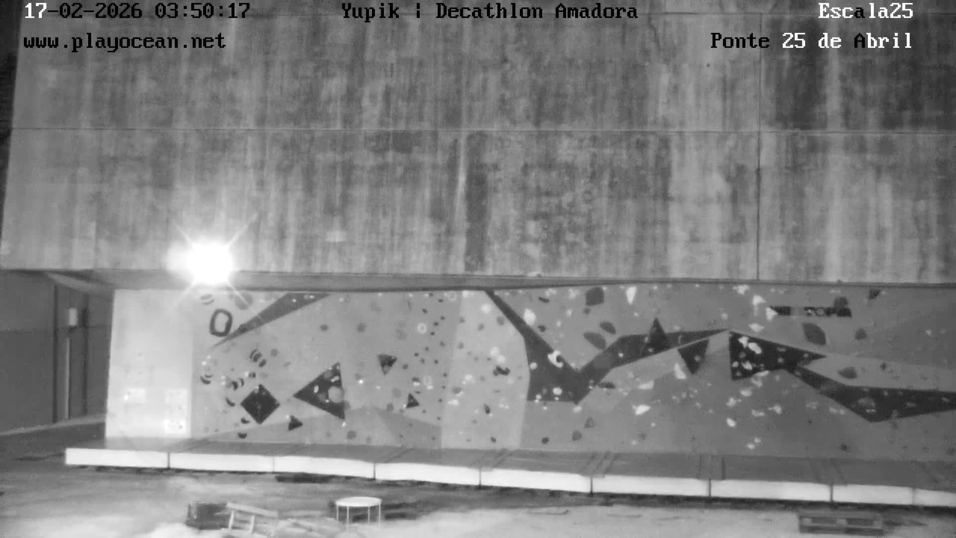 Under Ponte 25 de April Bridge, Escala25 Climbing Studio Live Cam - Alcantara, Lisbon, Portugal 