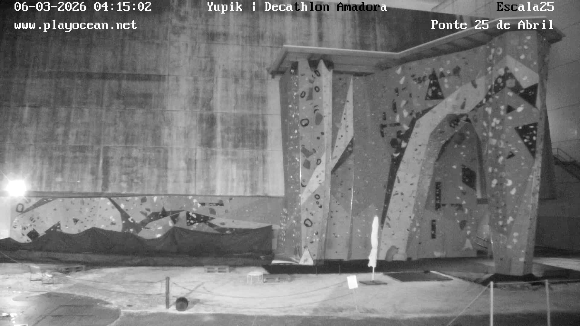 Under Ponte 25 de April Bridge, Escala25 Climbing Studio Live Cam - Alcantara, Lisbon, Portugal 