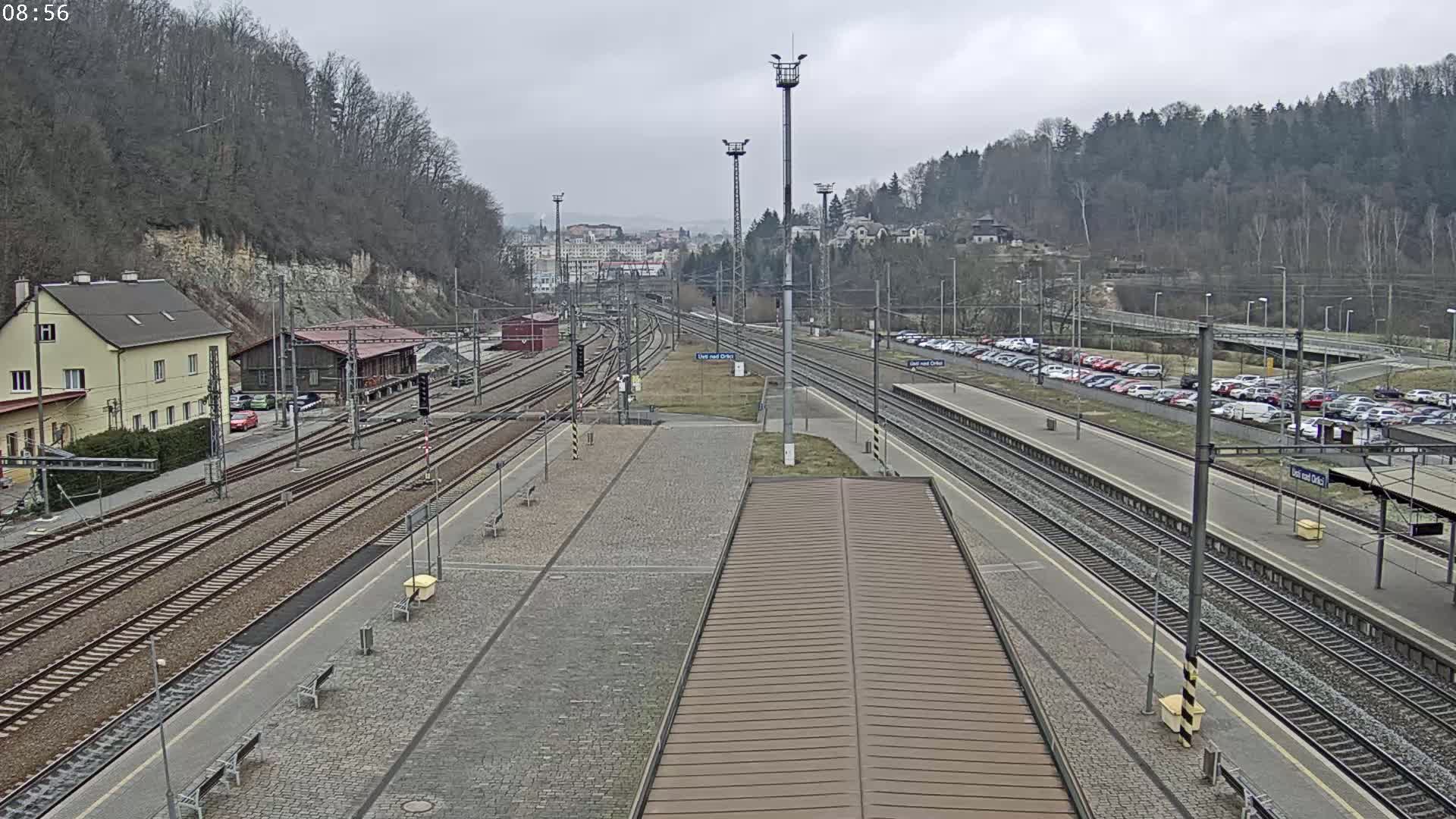 Usti nad Orlici Main Train Station Live Cam - Usti nas Orlici, Pardubice, Czechia
