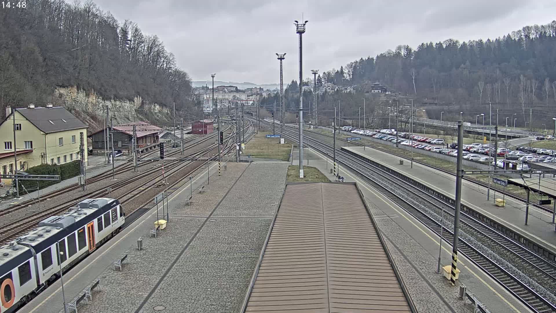Usti nad Orlici Main Train Station Live Cam - Usti nas Orlici, Pardubice, Czechia