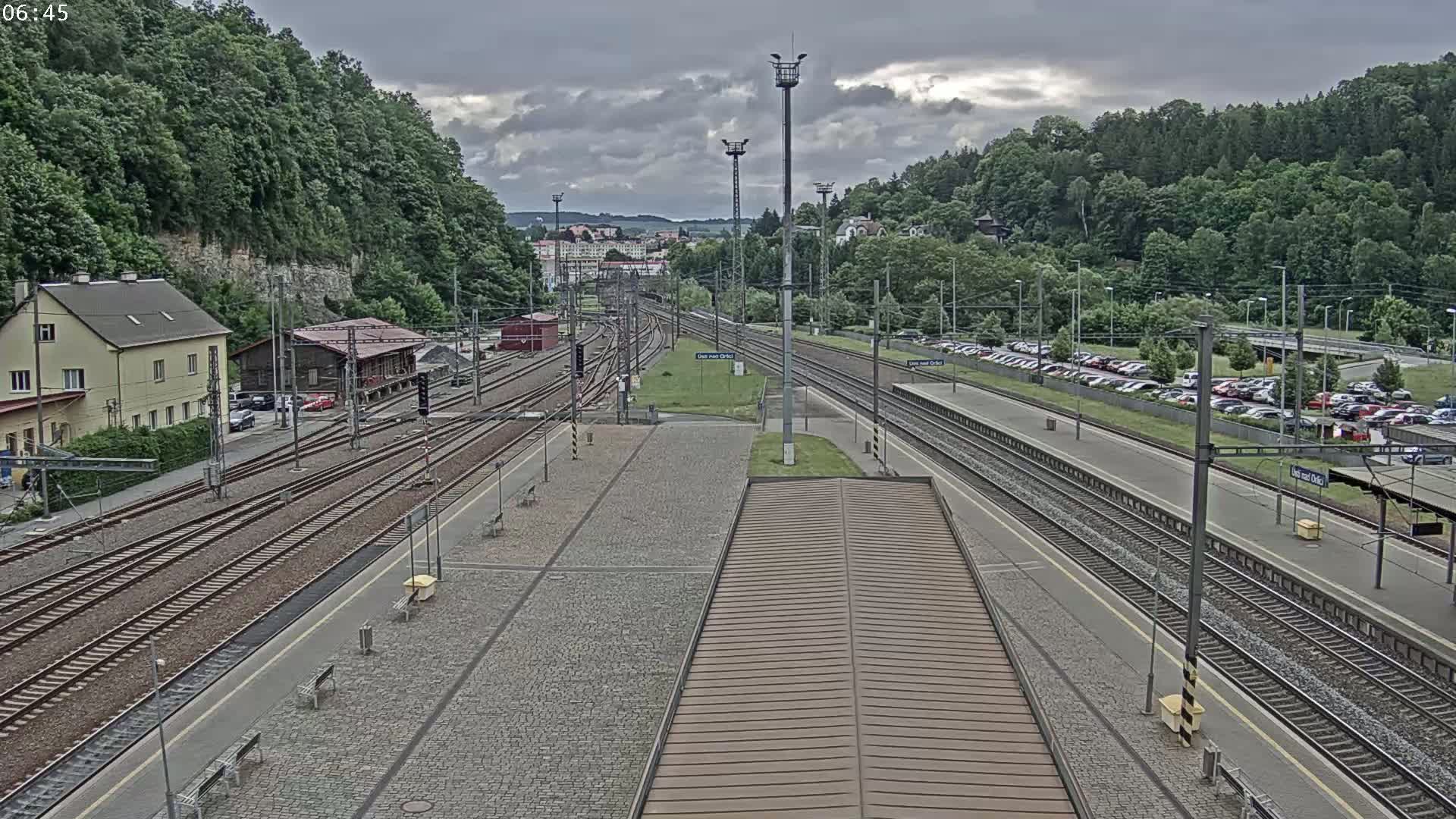 Usti nad Orlici Main Train Station Live Cam - Usti nas Orlici, Pardubice, Czechia