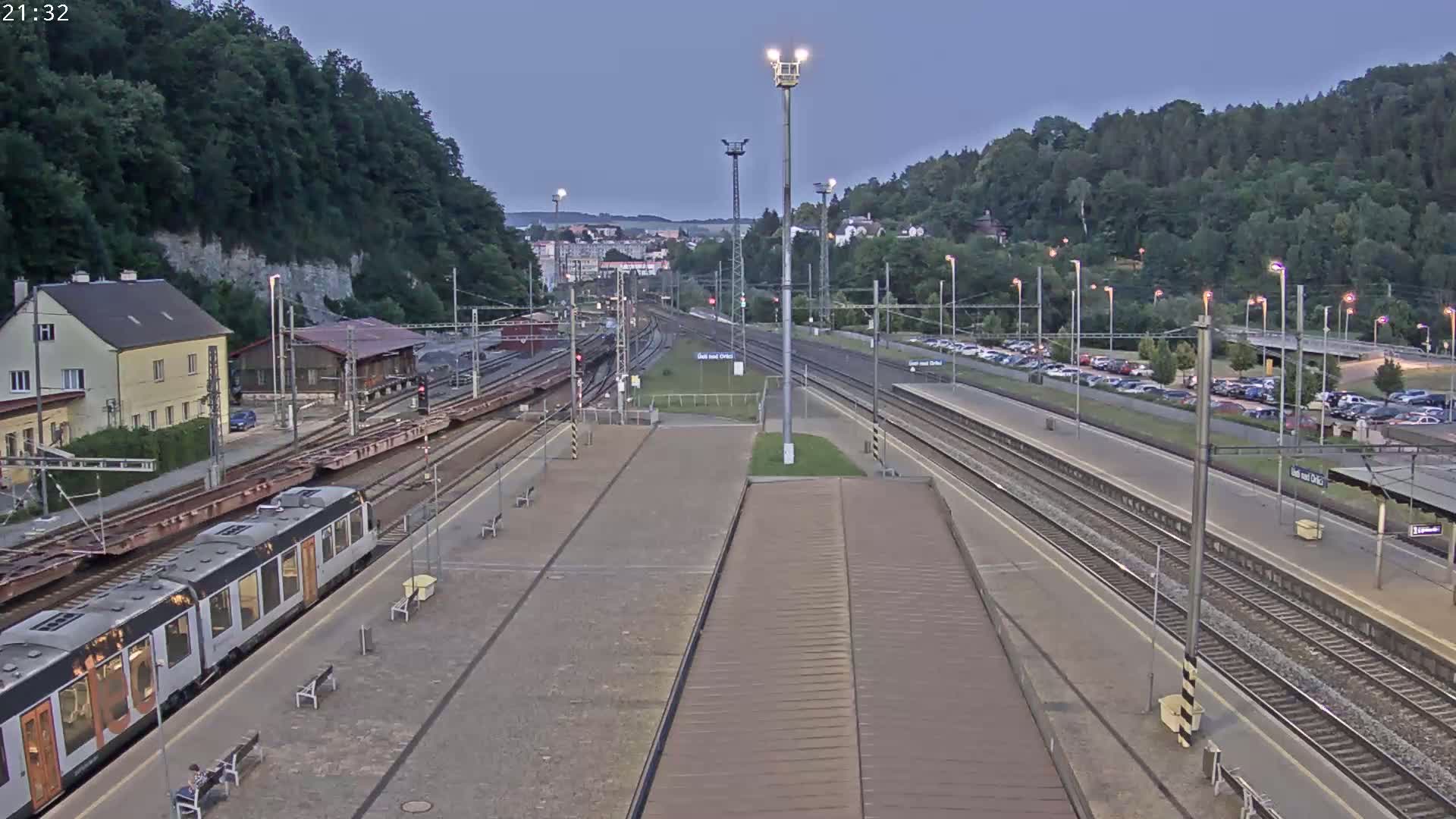 Usti nad Orlici Main Train Station Live Cam - Usti nas Orlici, Pardubice, Czechia
