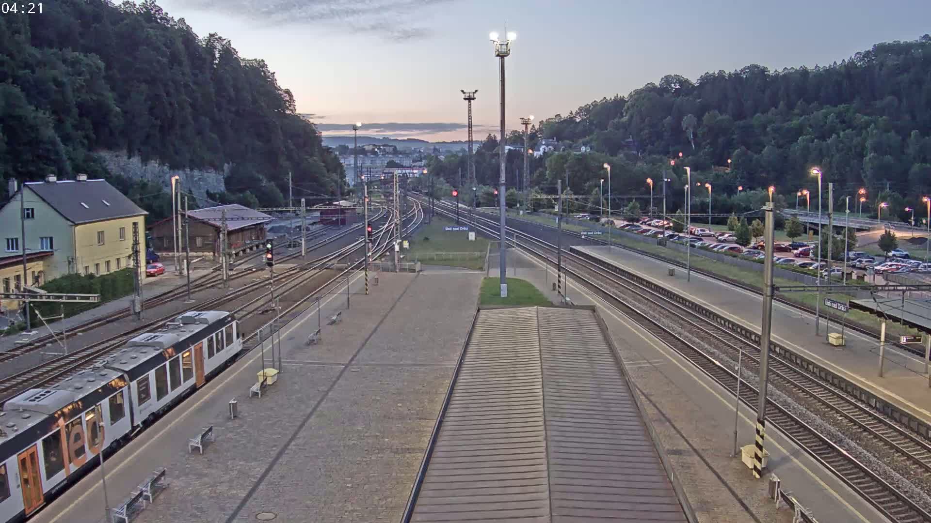 Usti nad Orlici Main Train Station Live Cam - Usti nas Orlici, Pardubice, Czechia