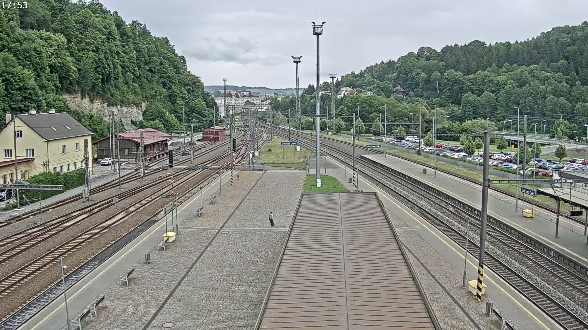 Usti nad Orlici Main Train Station Live Cam - Usti nas Orlici, Pardubice, Czechia