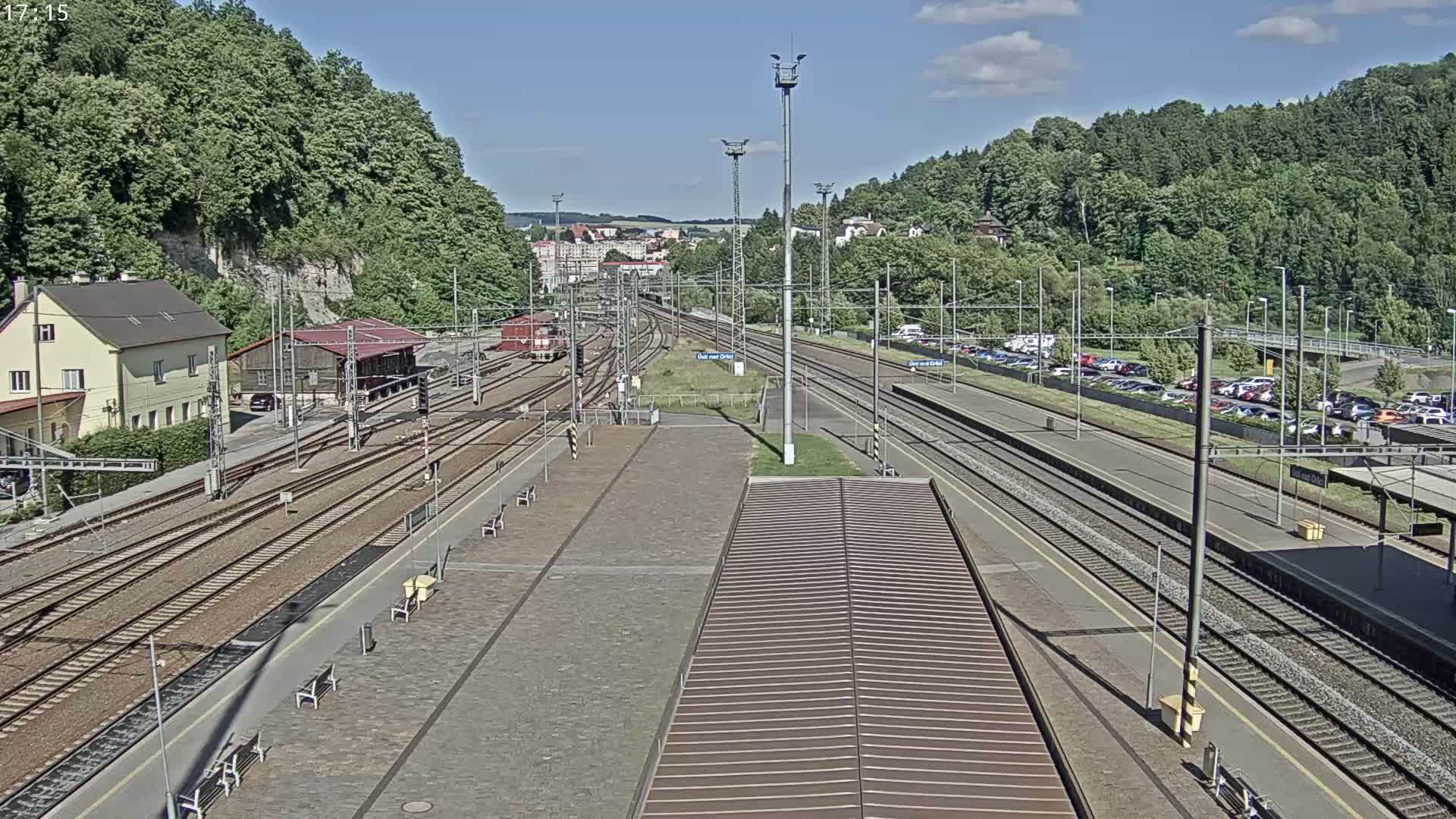 Usti nad Orlici Main Train Station Live Cam - Usti nas Orlici, Pardubice, Czechia
