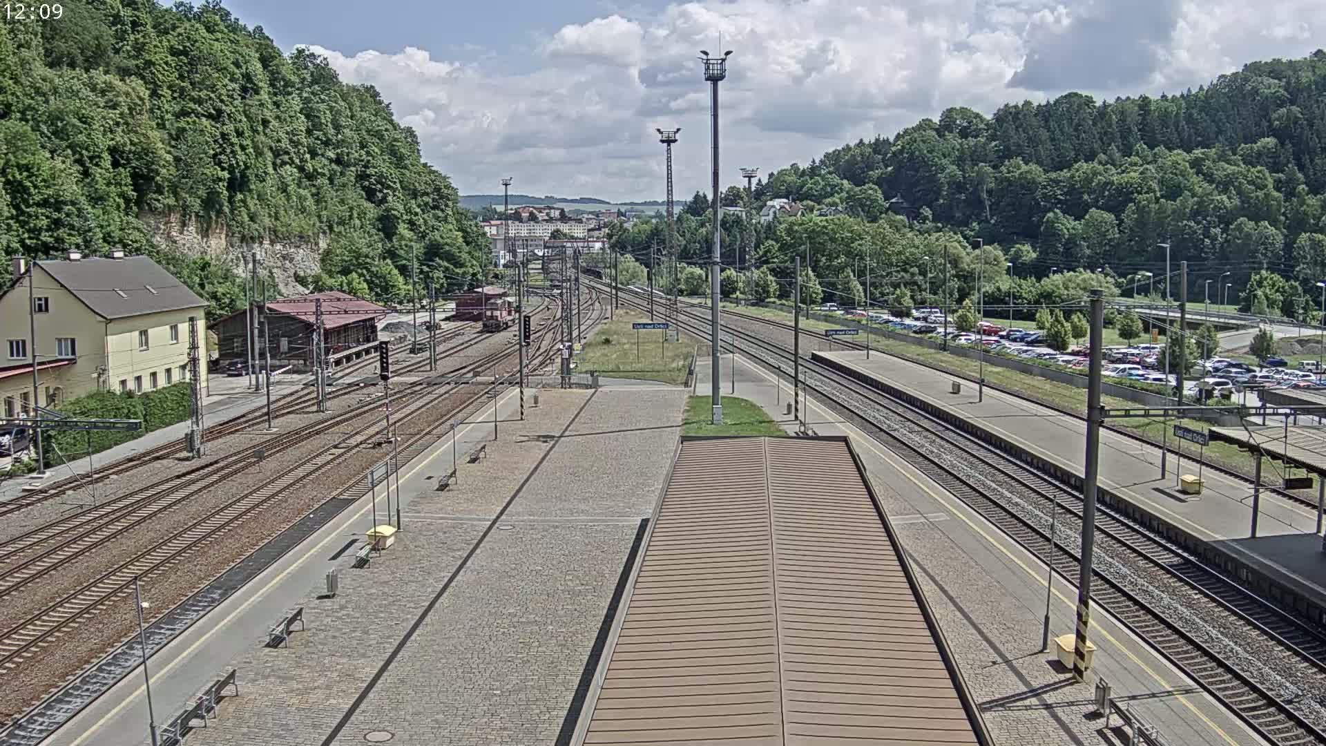 Usti nad Orlici Main Train Station Live Cam - Usti nas Orlici, Pardubice, Czechia