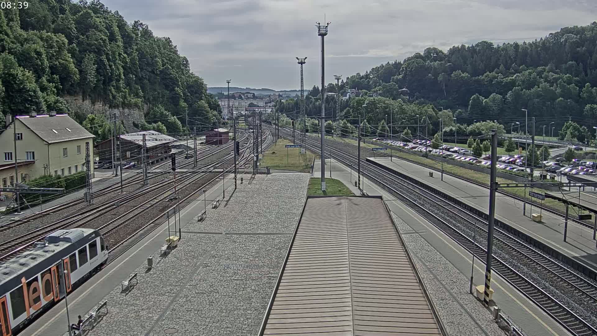 Usti nad Orlici Main Train Station Live Cam - Usti nas Orlici, Pardubice, Czechia