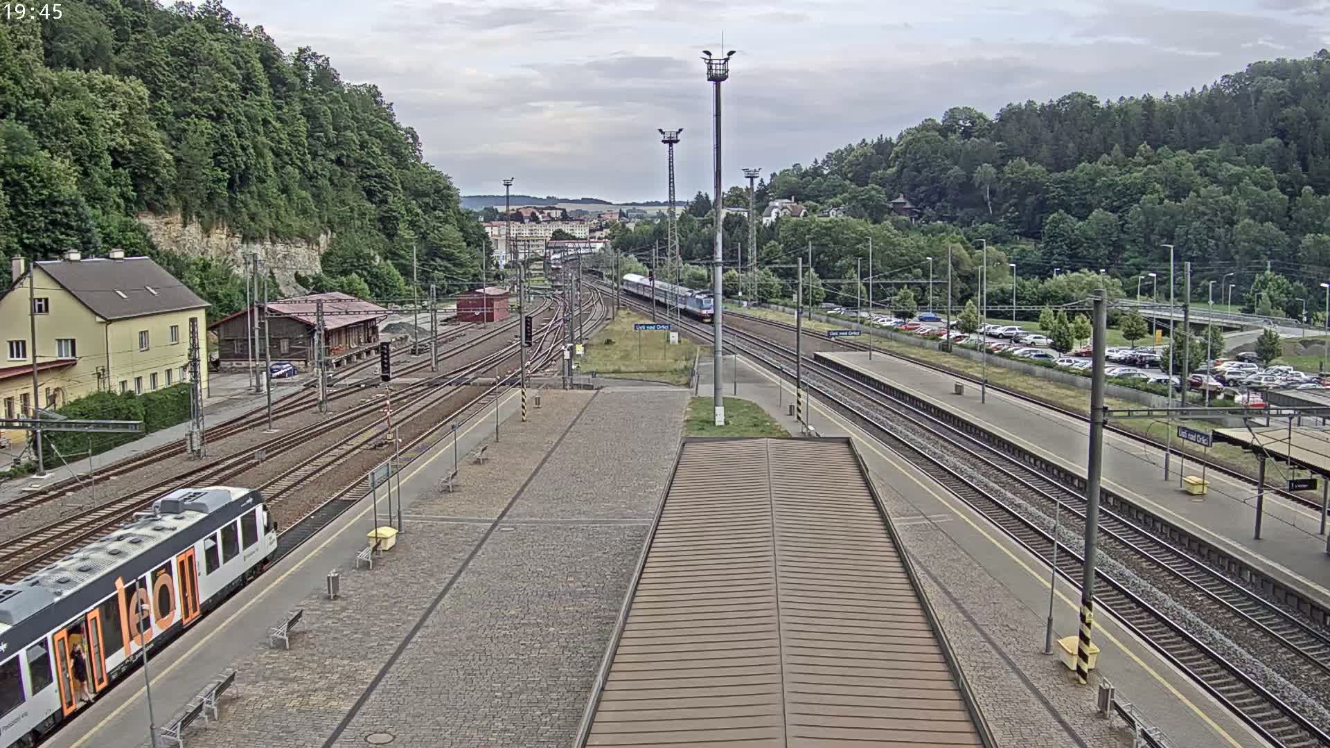 Usti nad Orlici Main Train Station Live Cam - Usti nas Orlici, Pardubice, Czechia