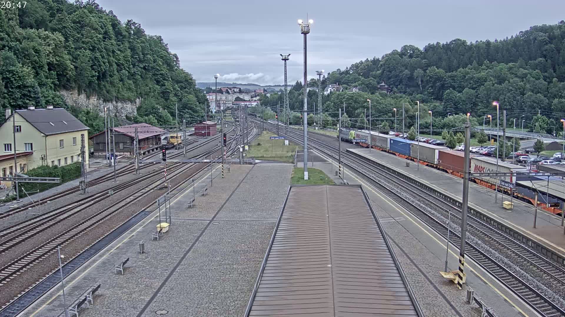 Usti nad Orlici Main Train Station Live Cam - Usti nas Orlici, Pardubice, Czechia