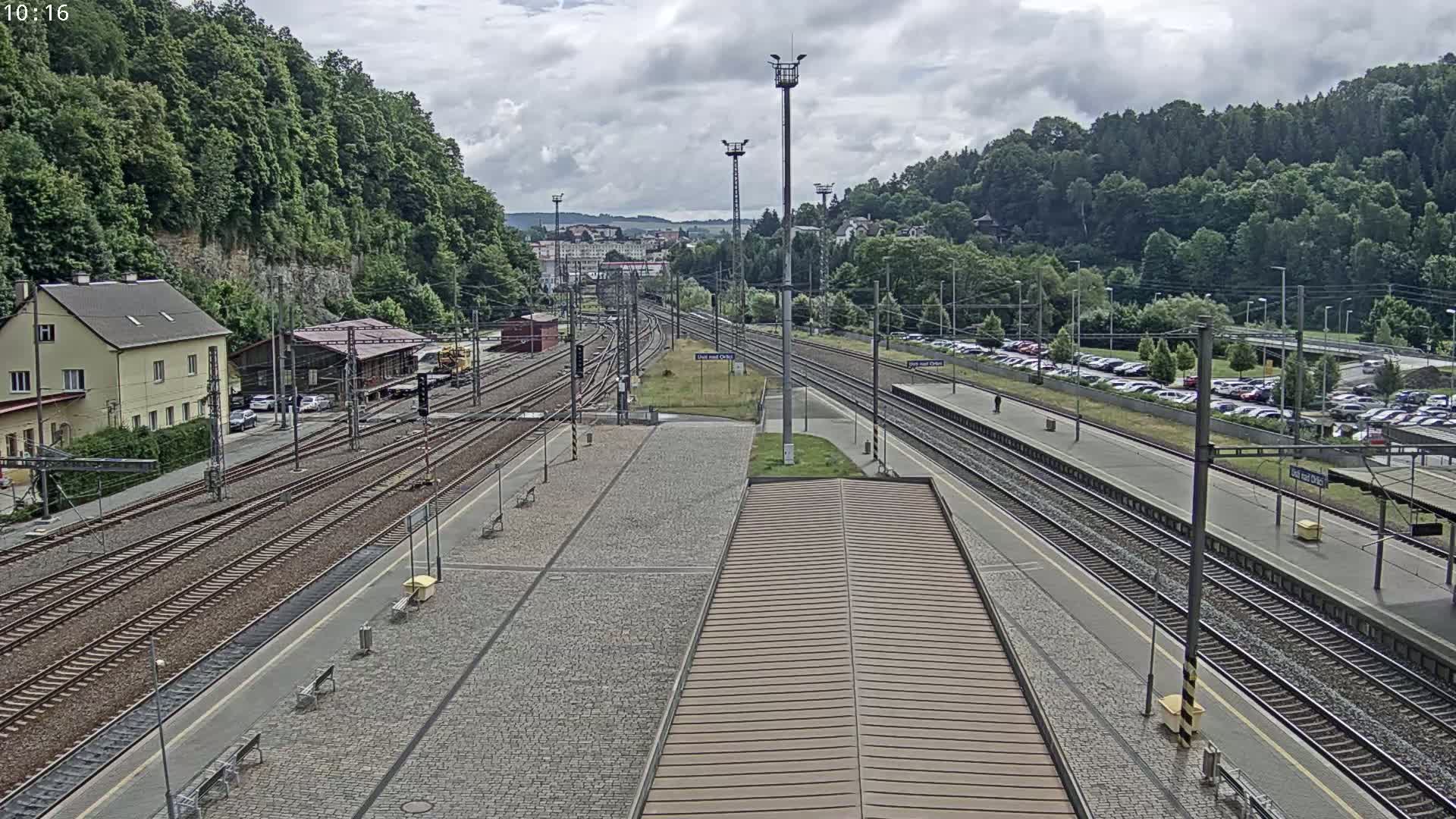 Usti nad Orlici Main Train Station Live Cam - Usti nas Orlici, Pardubice, Czechia
