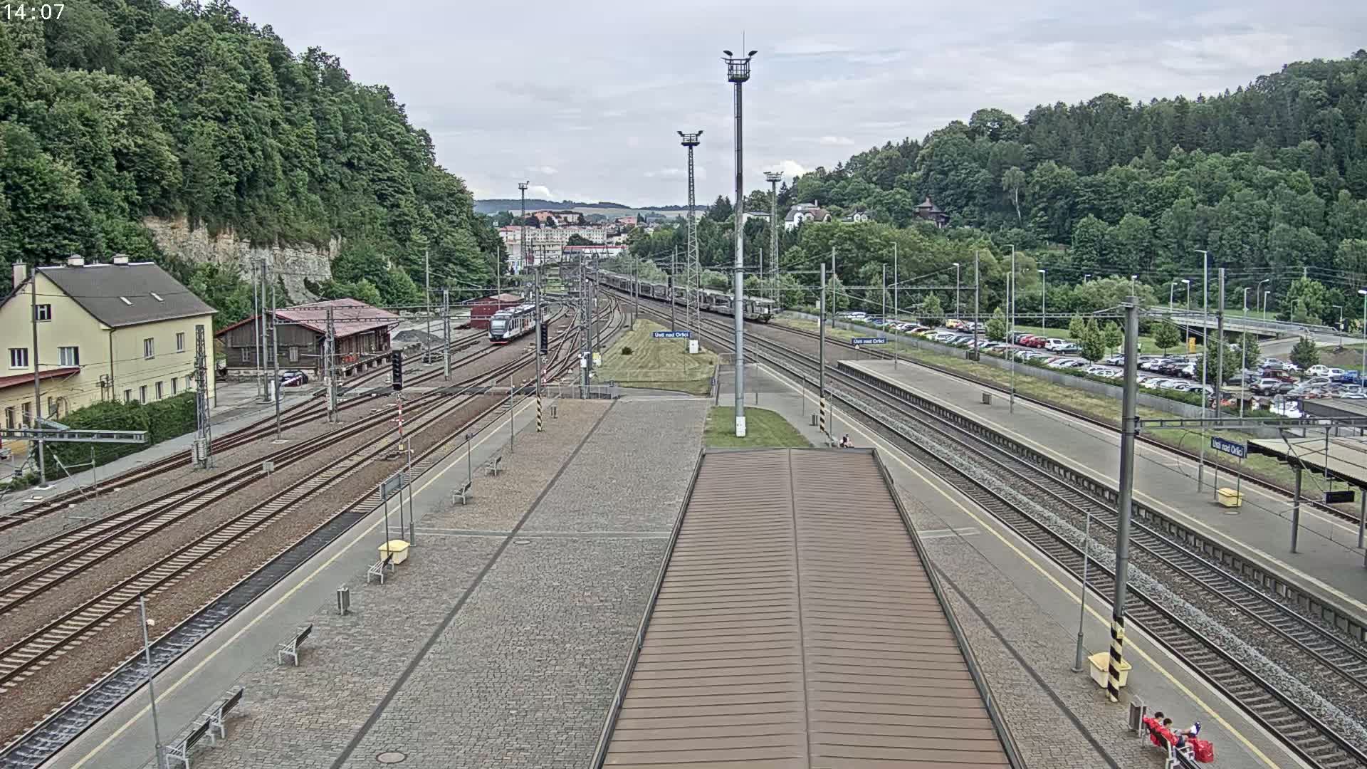 Usti nad Orlici Main Train Station Live Cam - Usti nas Orlici, Pardubice, Czechia