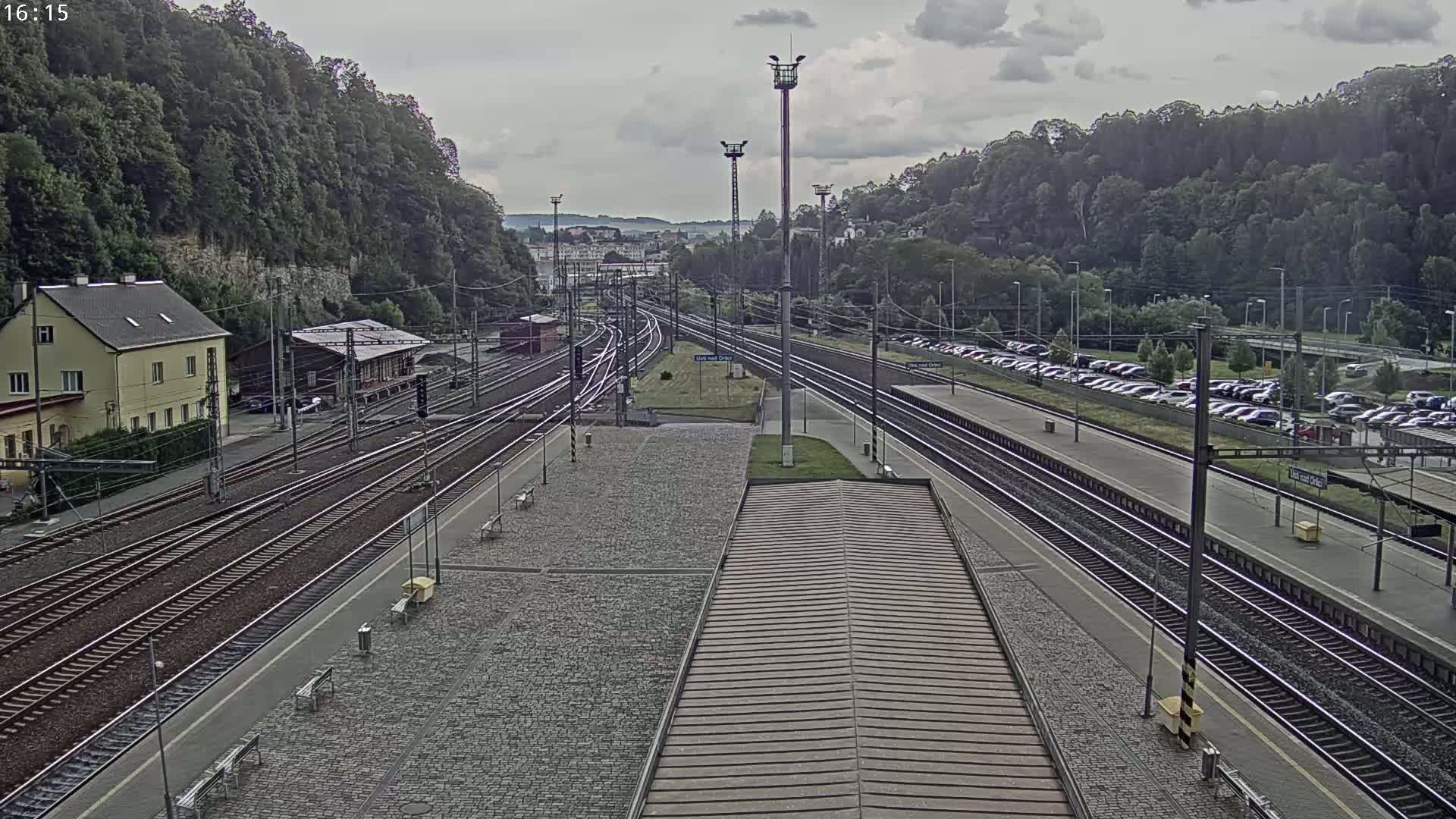 Usti nad Orlici Main Train Station Live Cam - Usti nas Orlici, Pardubice, Czechia