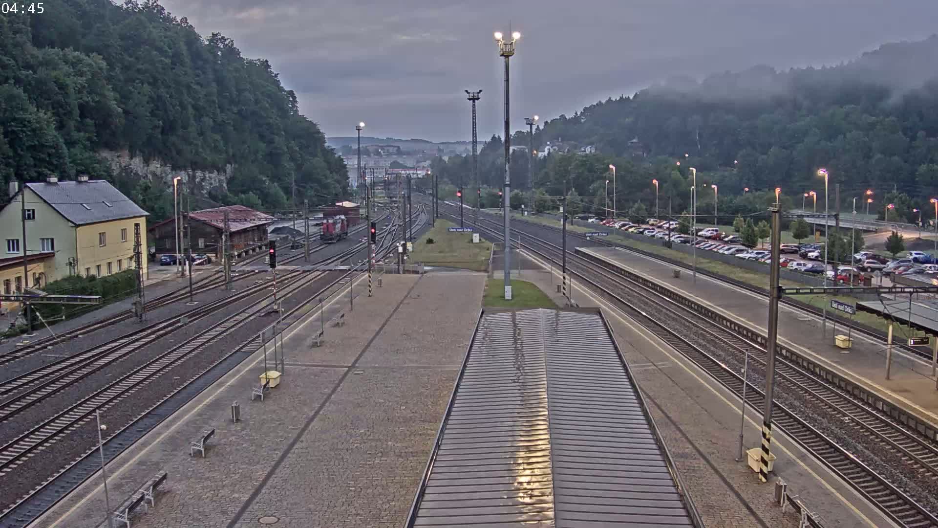 Usti nad Orlici Main Train Station Live Cam - Usti nas Orlici, Pardubice, Czechia