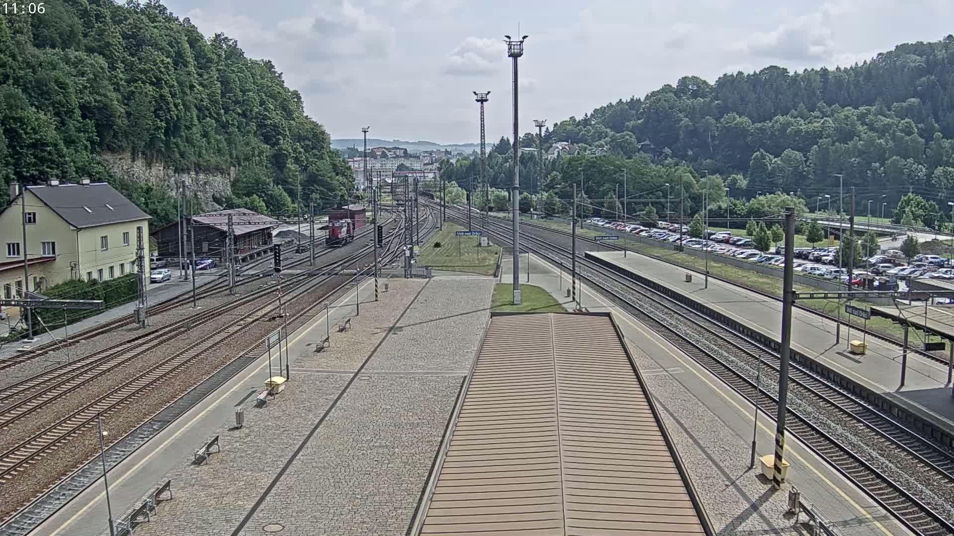 Usti nad Orlici Main Train Station Live Cam - Usti nas Orlici, Pardubice, Czechia