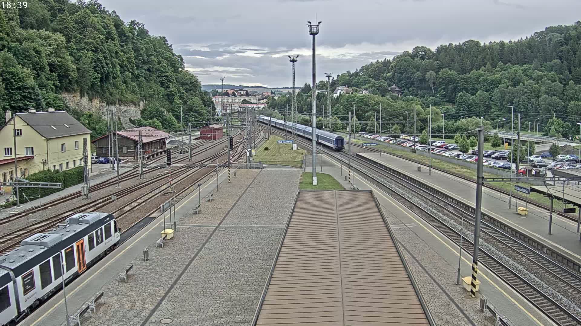Usti nad Orlici Main Train Station Live Cam - Usti nas Orlici, Pardubice, Czechia