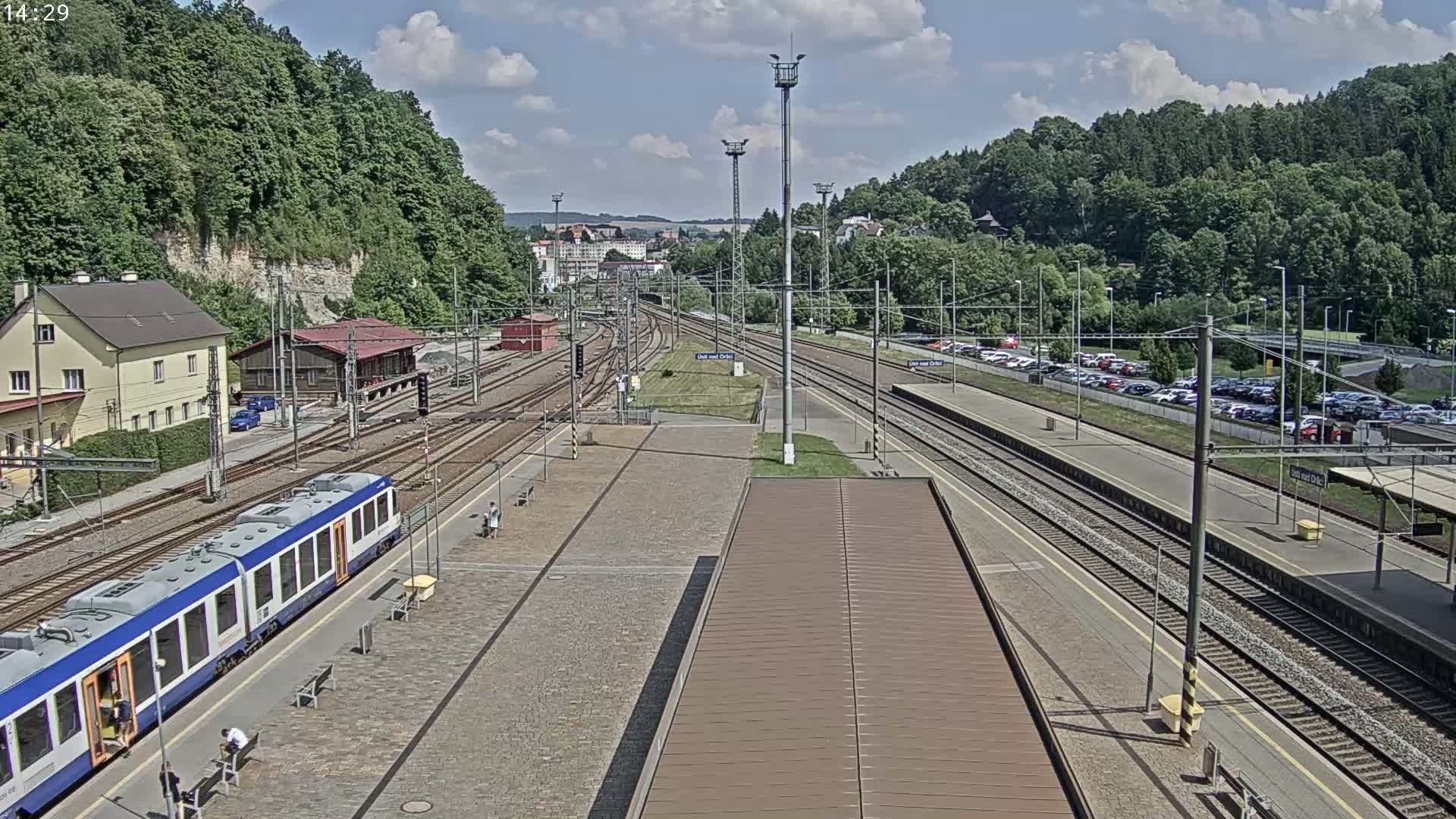 Usti nad Orlici Main Train Station Live Cam - Usti nas Orlici, Pardubice, Czechia
