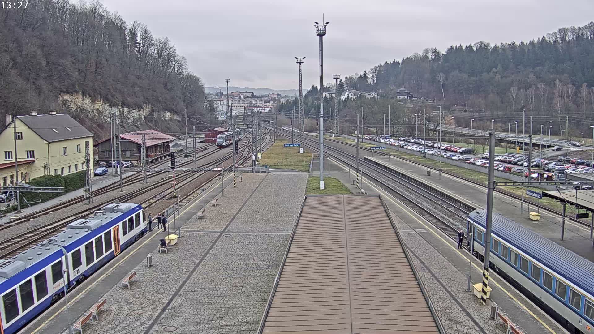 Usti nad Orlici Main Train Station Live Cam - Usti nas Orlici, Pardubice, Czechia