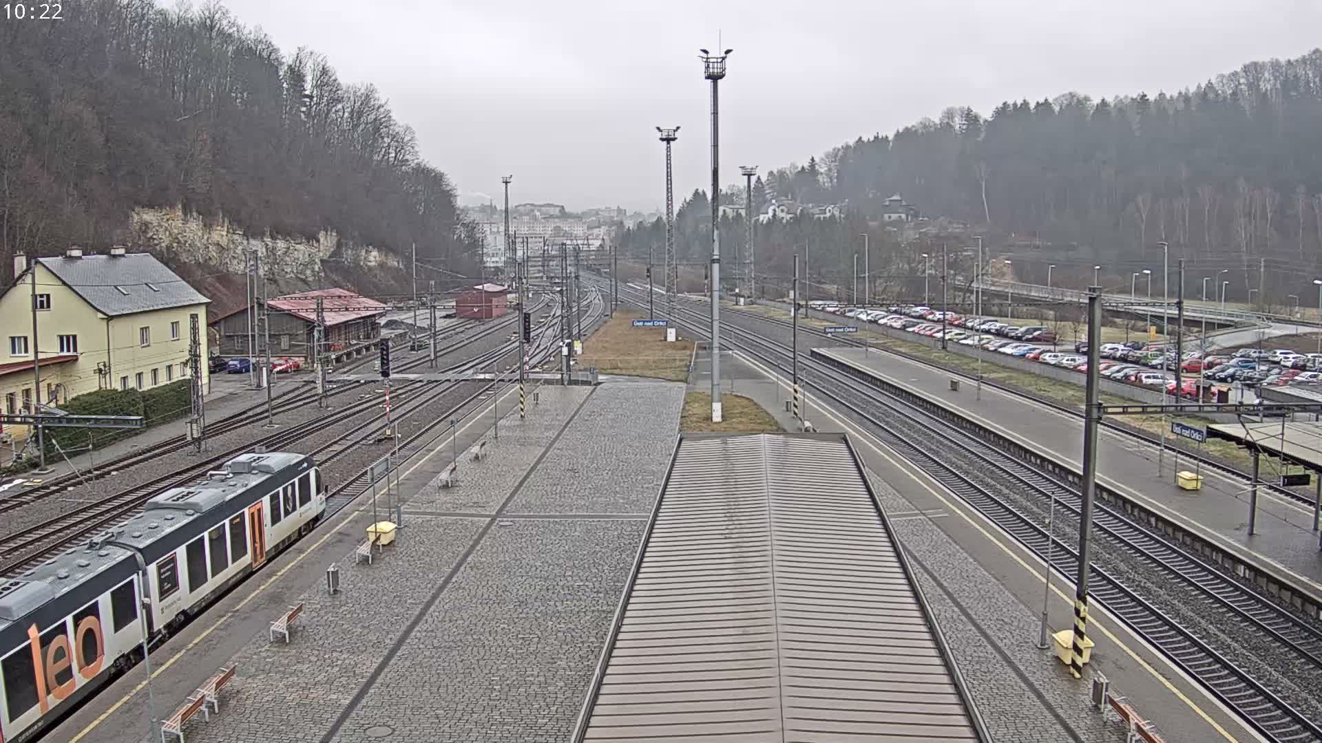 Usti nad Orlici Main Train Station Live Cam - Usti nas Orlici, Pardubice, Czechia