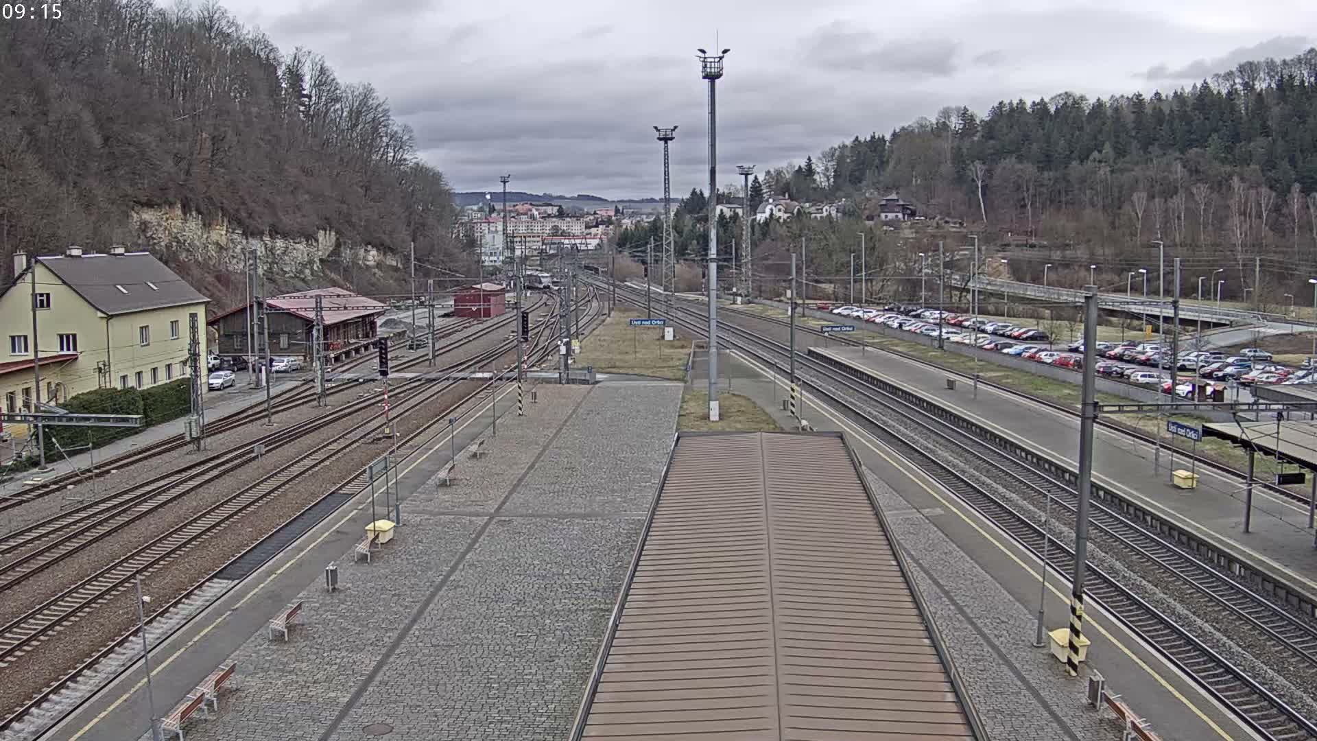 Usti nad Orlici Main Train Station Live Cam - Usti nas Orlici, Pardubice, Czechia
