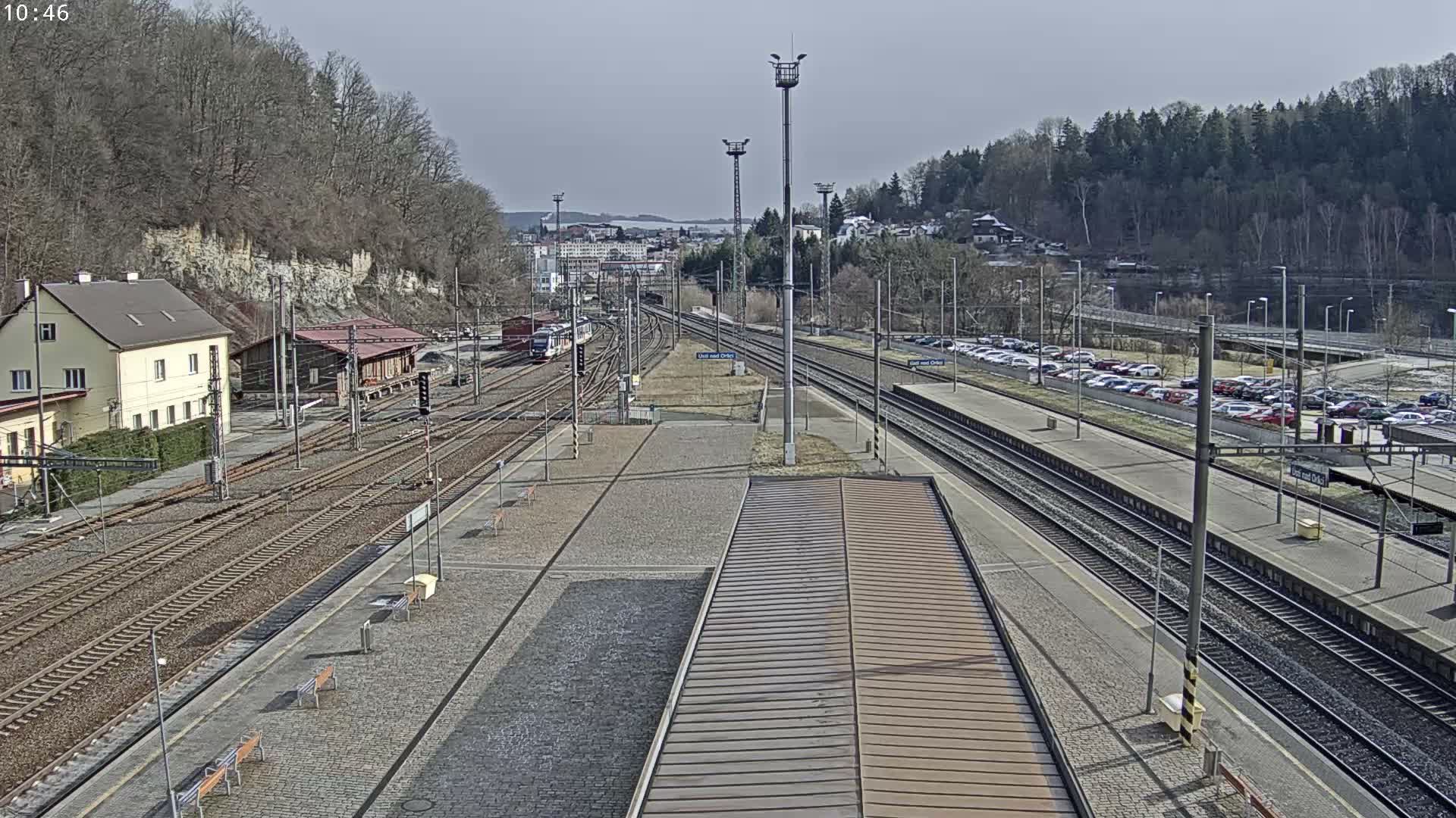 Usti nad Orlici Main Train Station Live Cam - Usti nas Orlici, Pardubice, Czechia