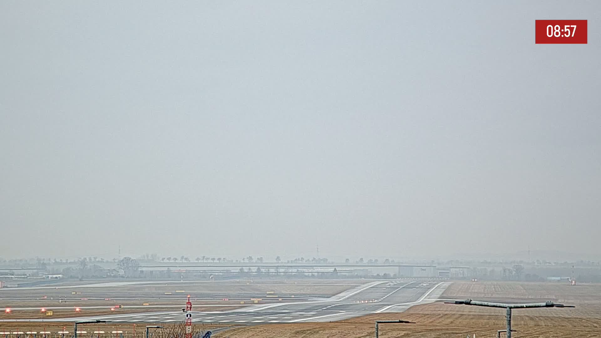Prague Vaclav Havel Airport Radio & Live Cam - Ruzyne, Prague, Czechia