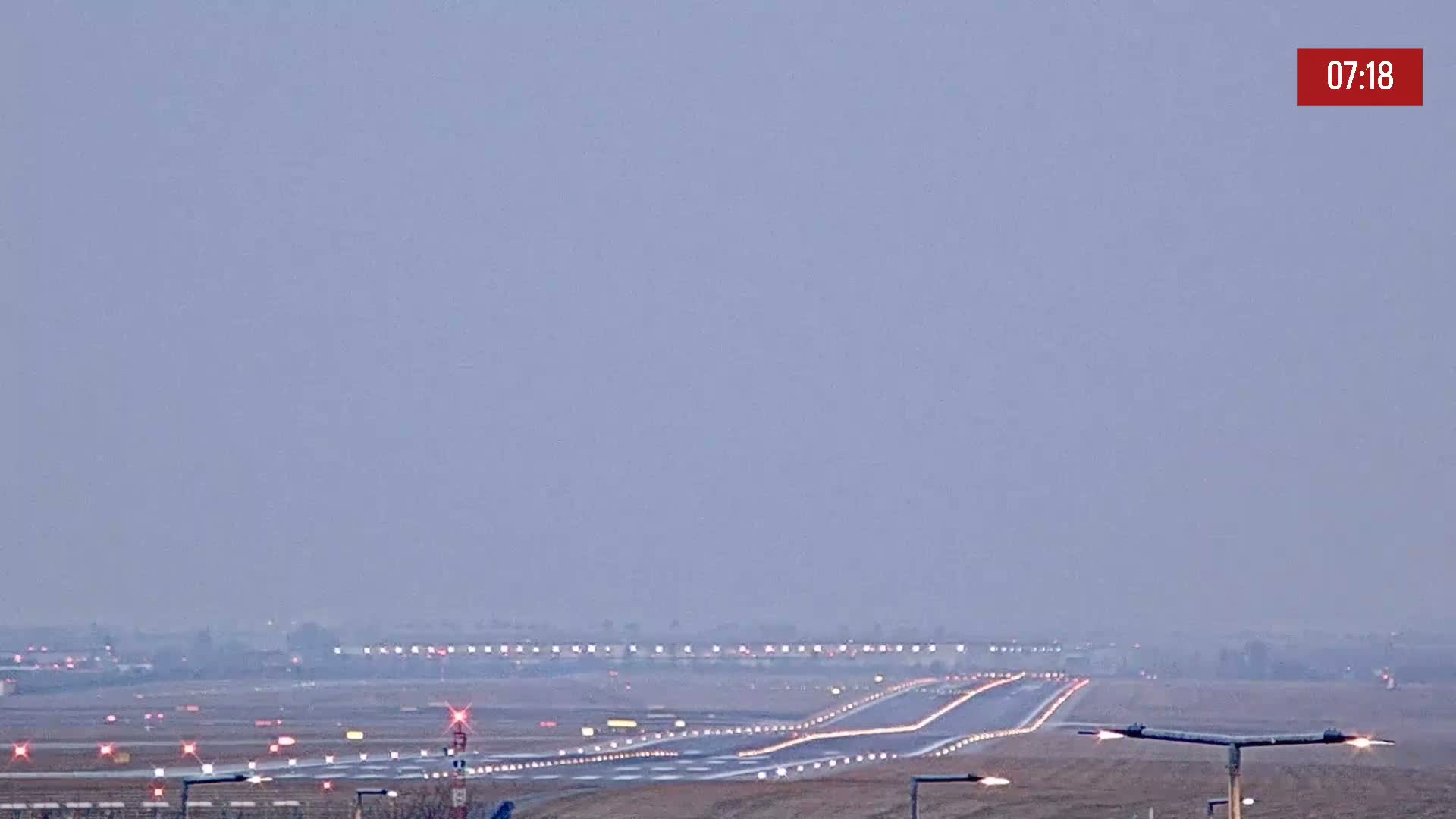 Prague Vaclav Havel Airport Radio & Live Cam - Ruzyne, Prague, Czechia
