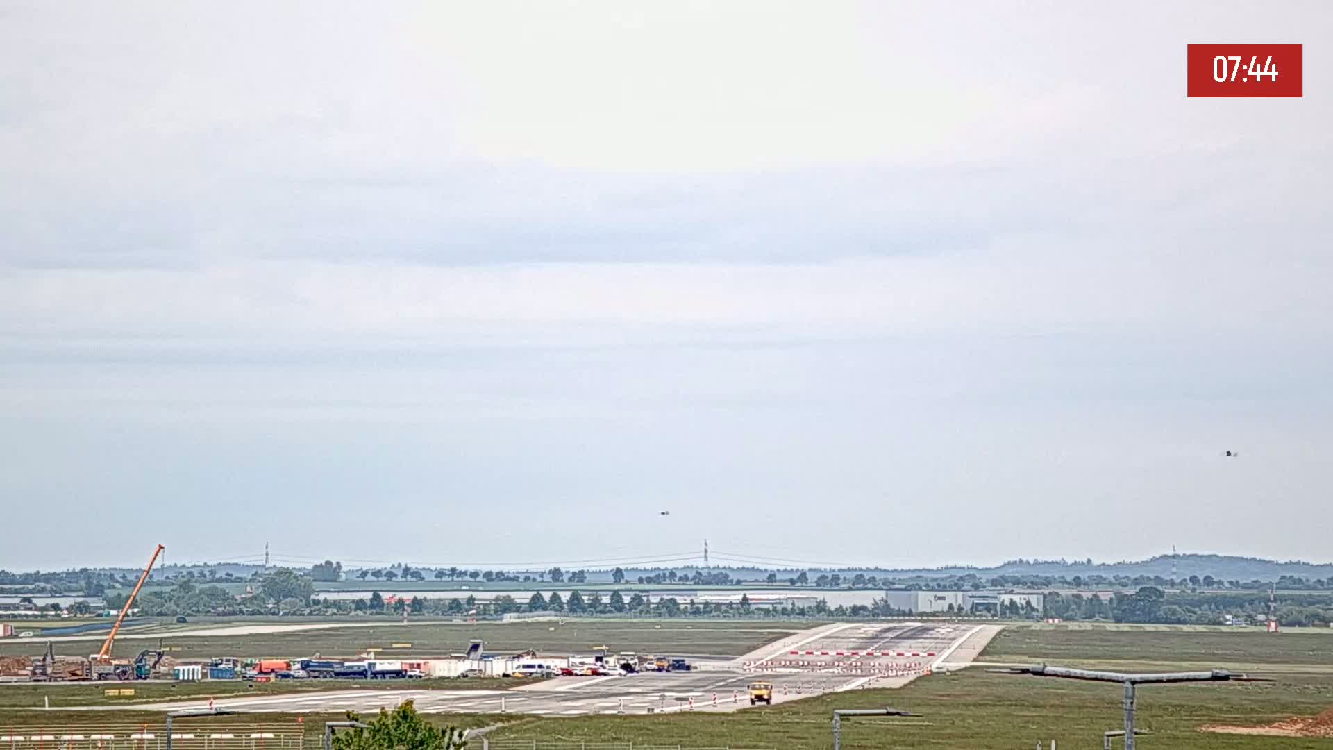 Prague Vaclav Havel Airport Radio & Live Cam - Ruzyne, Prague, Czechia