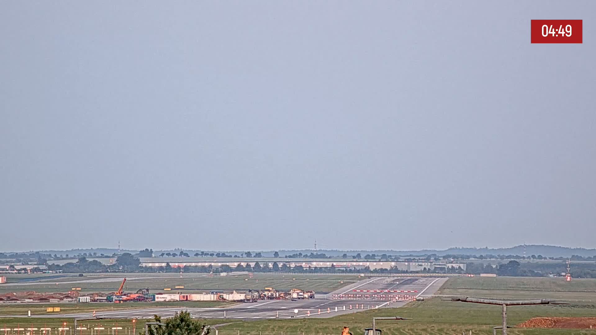 Prague Vaclav Havel Airport Radio & Live Cam - Ruzyne, Prague, Czechia