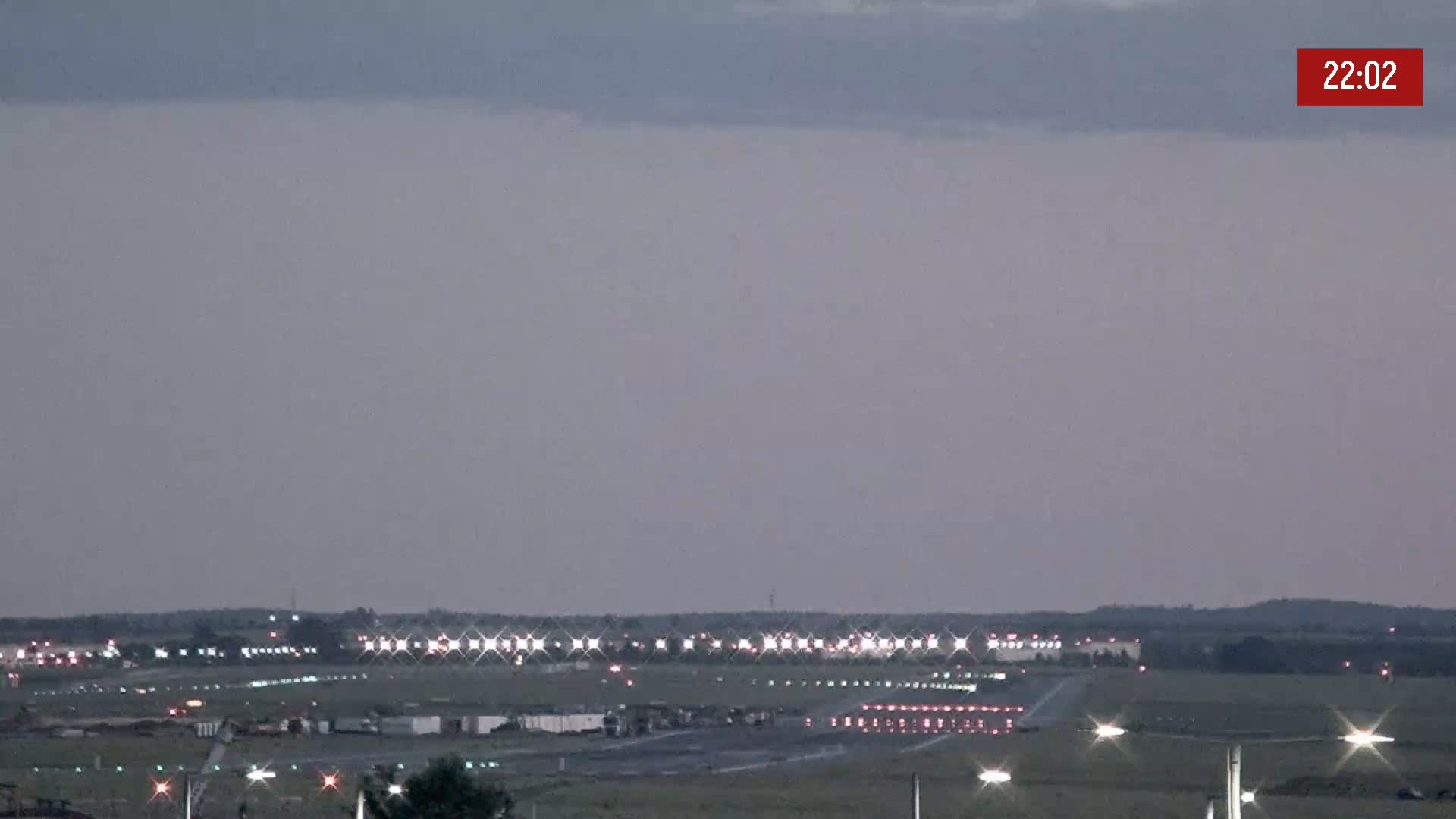 Prague Vaclav Havel Airport Radio & Live Cam - Ruzyne, Prague, Czechia