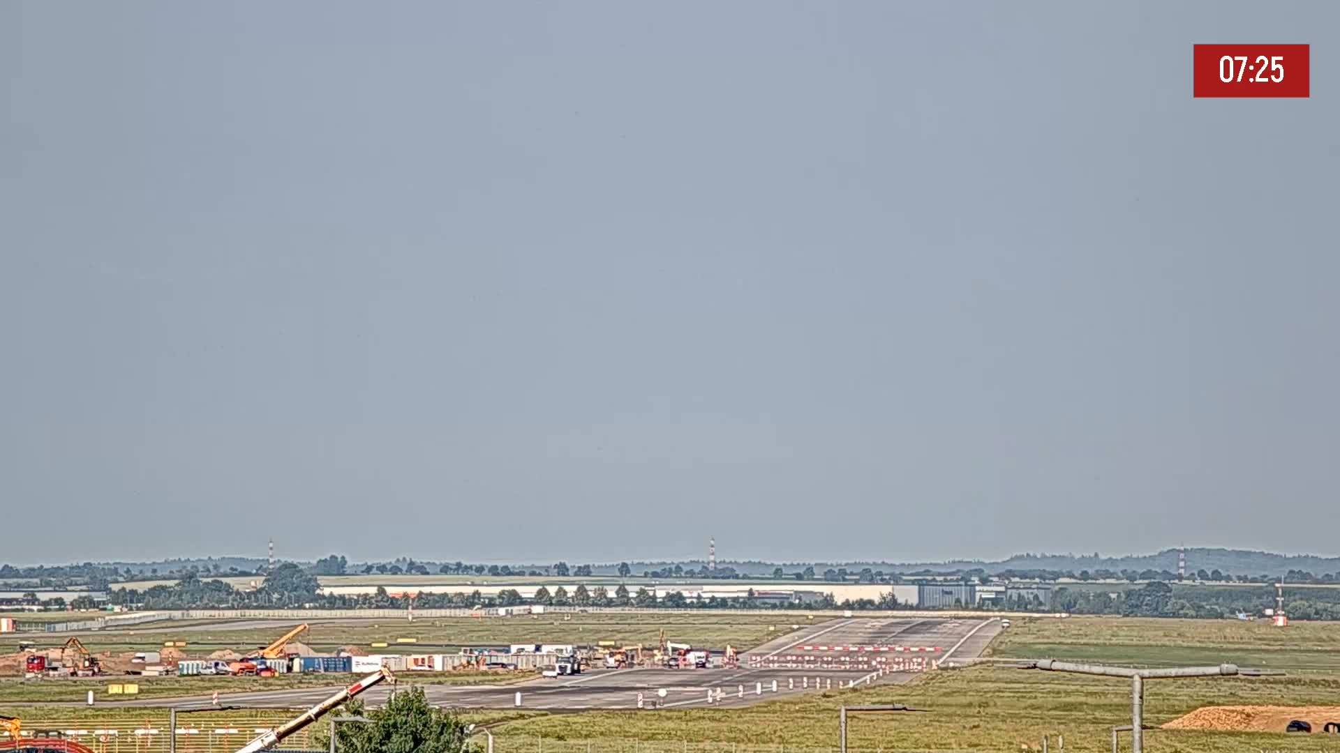 Prague Vaclav Havel Airport Radio & Live Cam - Ruzyne, Prague, Czechia