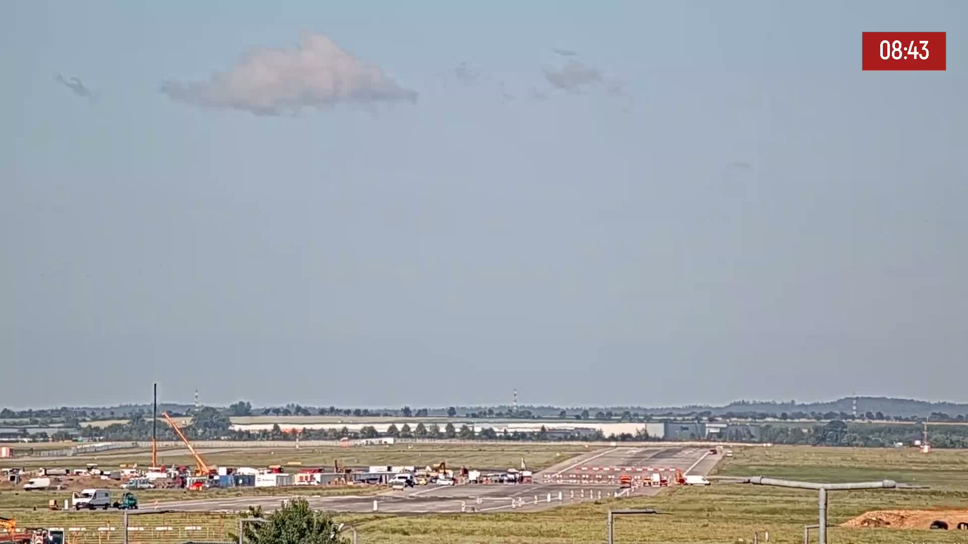 Prague Vaclav Havel Airport Radio & Live Cam - Ruzyne, Prague, Czechia