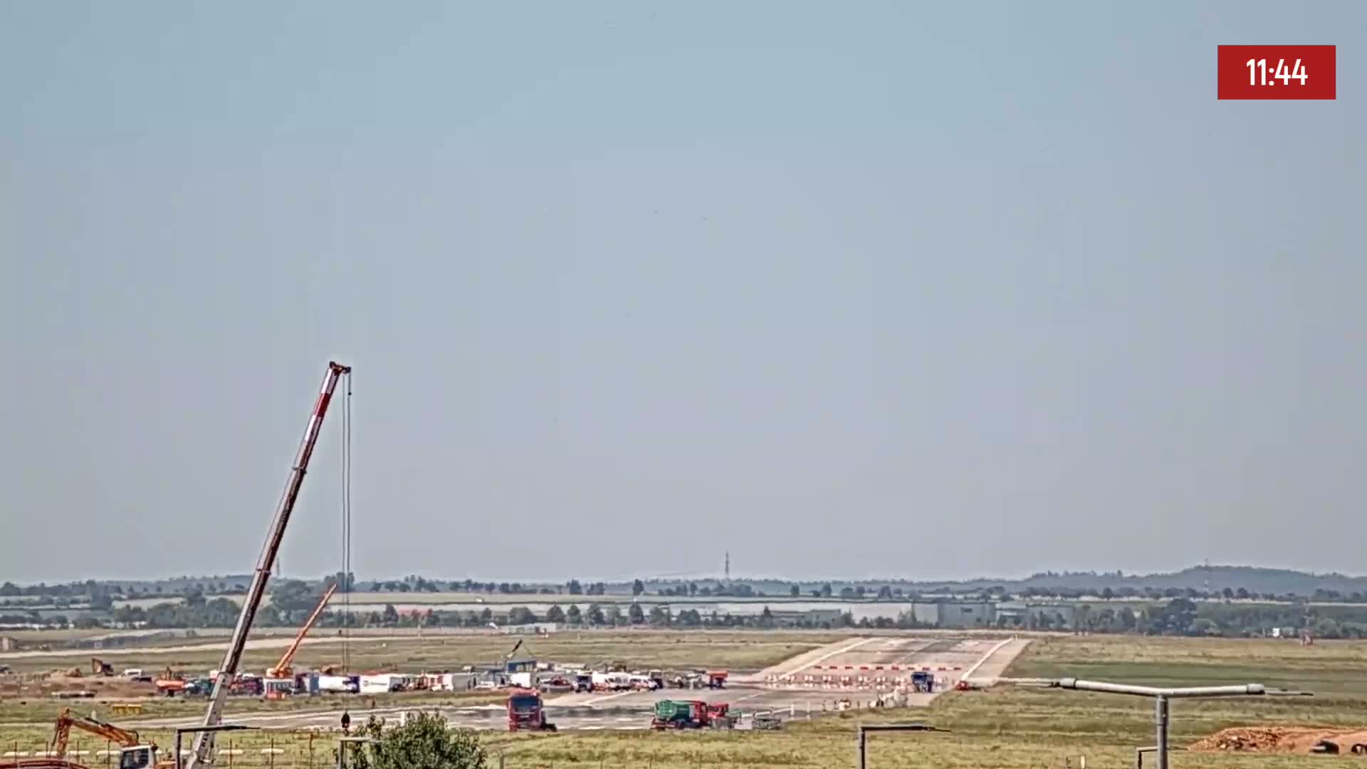Prague Vaclav Havel Airport Radio & Live Cam - Ruzyne, Prague, Czechia